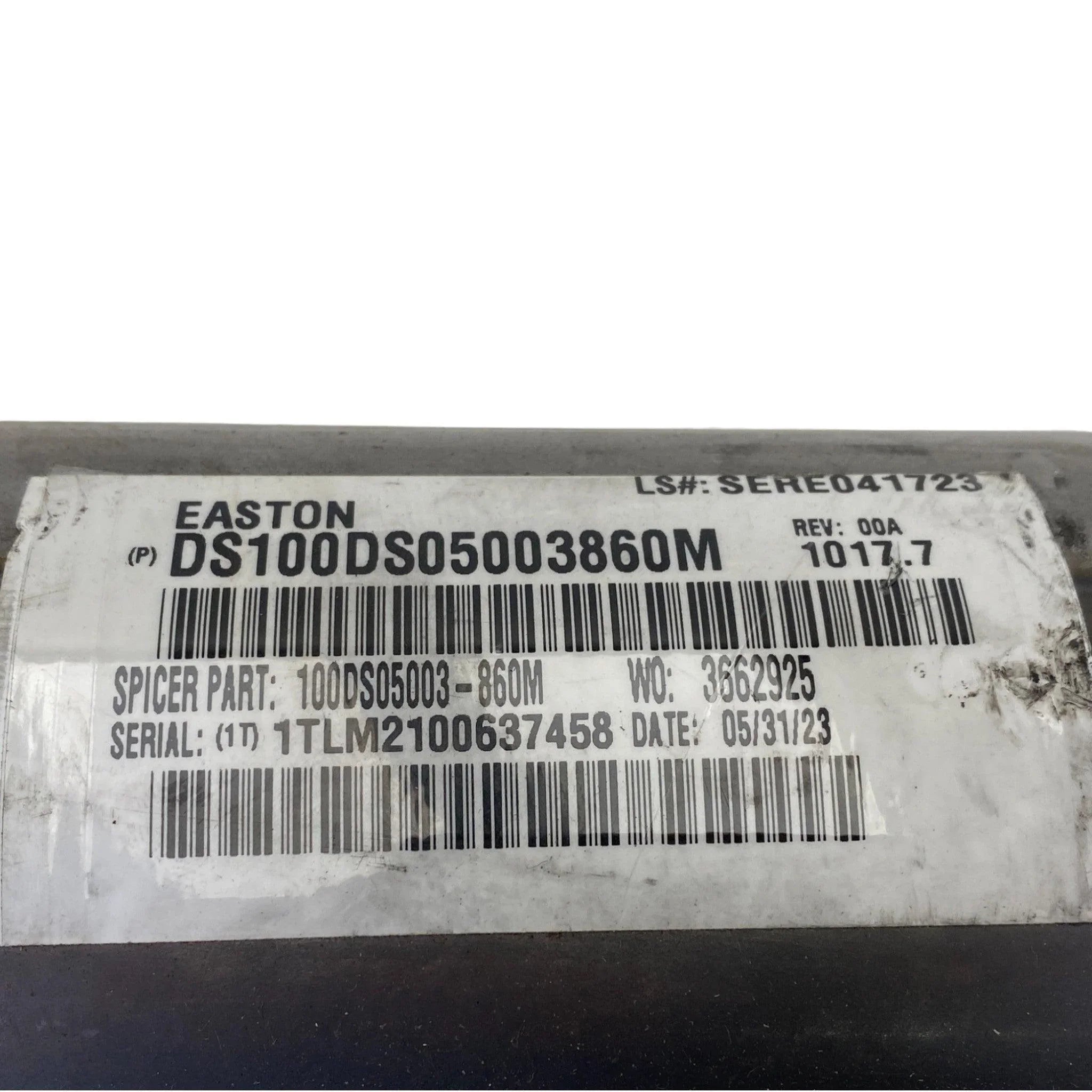 100DS05003-860M Genuine Spicer Drive Shaft