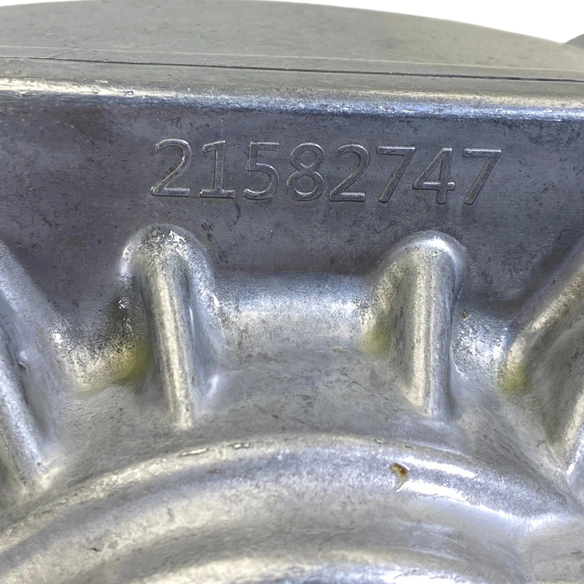 21582734 Genuine Volvo PTO Power Take Off