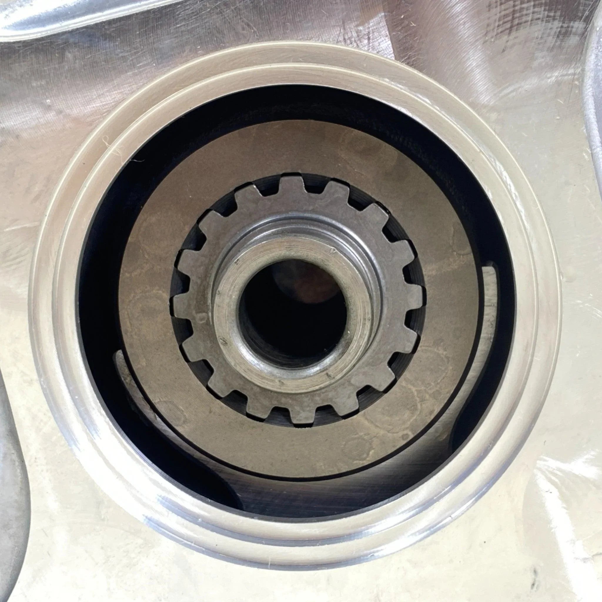 21582734 Genuine Volvo PTO Power Take Off