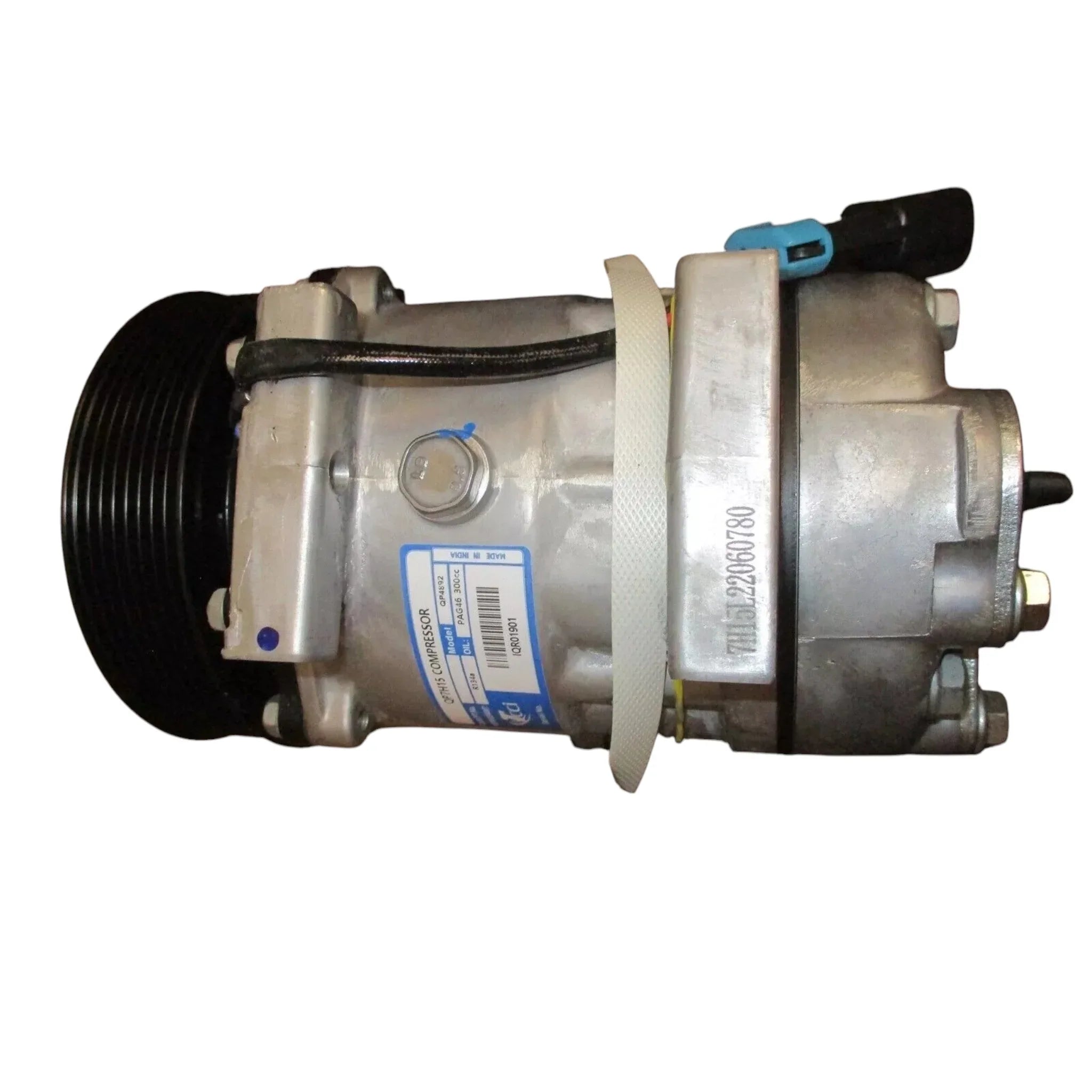 975658 Genuine Paccar A/C Compressor