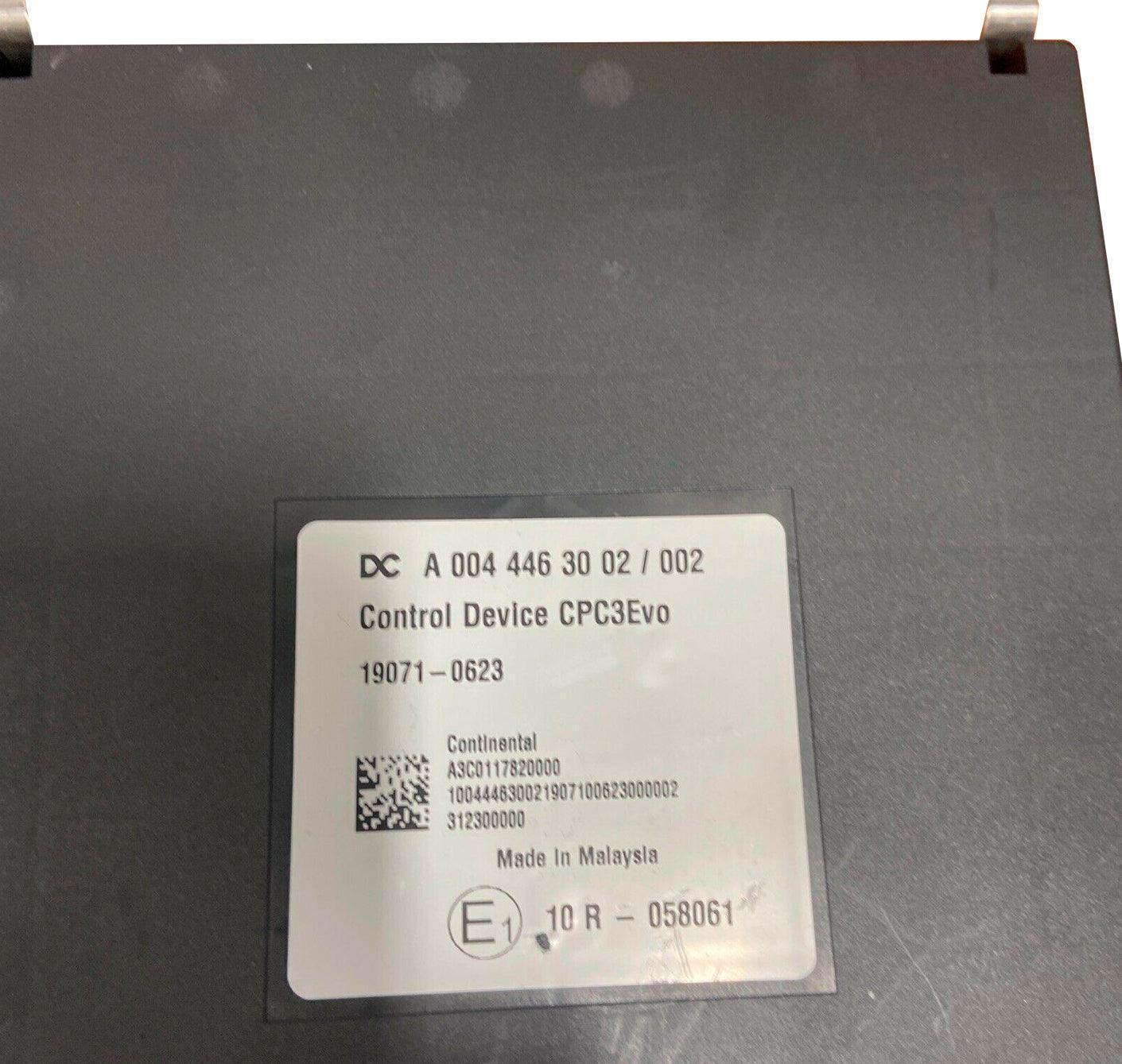 0064463802 Genuine Detroit Diesel Cab Control Module For Freightliner