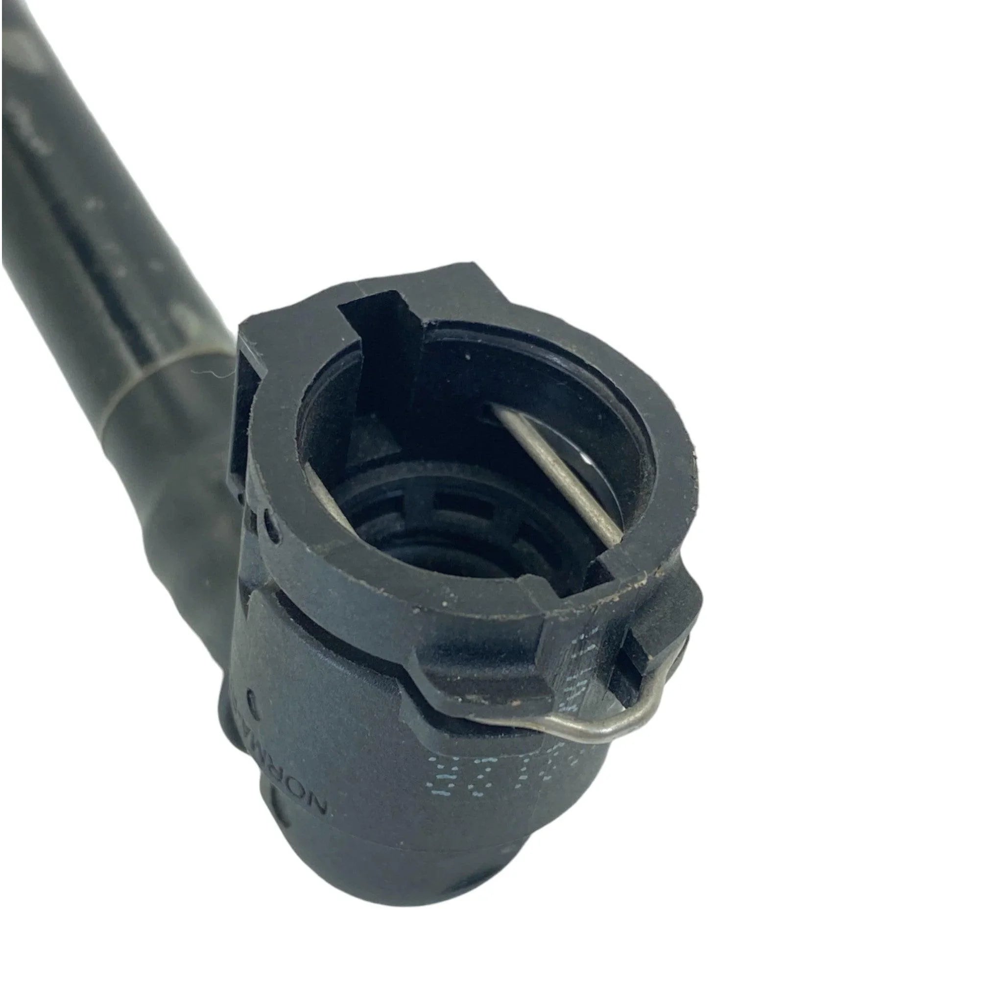 0432074000 Genuine Freightliner Coolant Tube