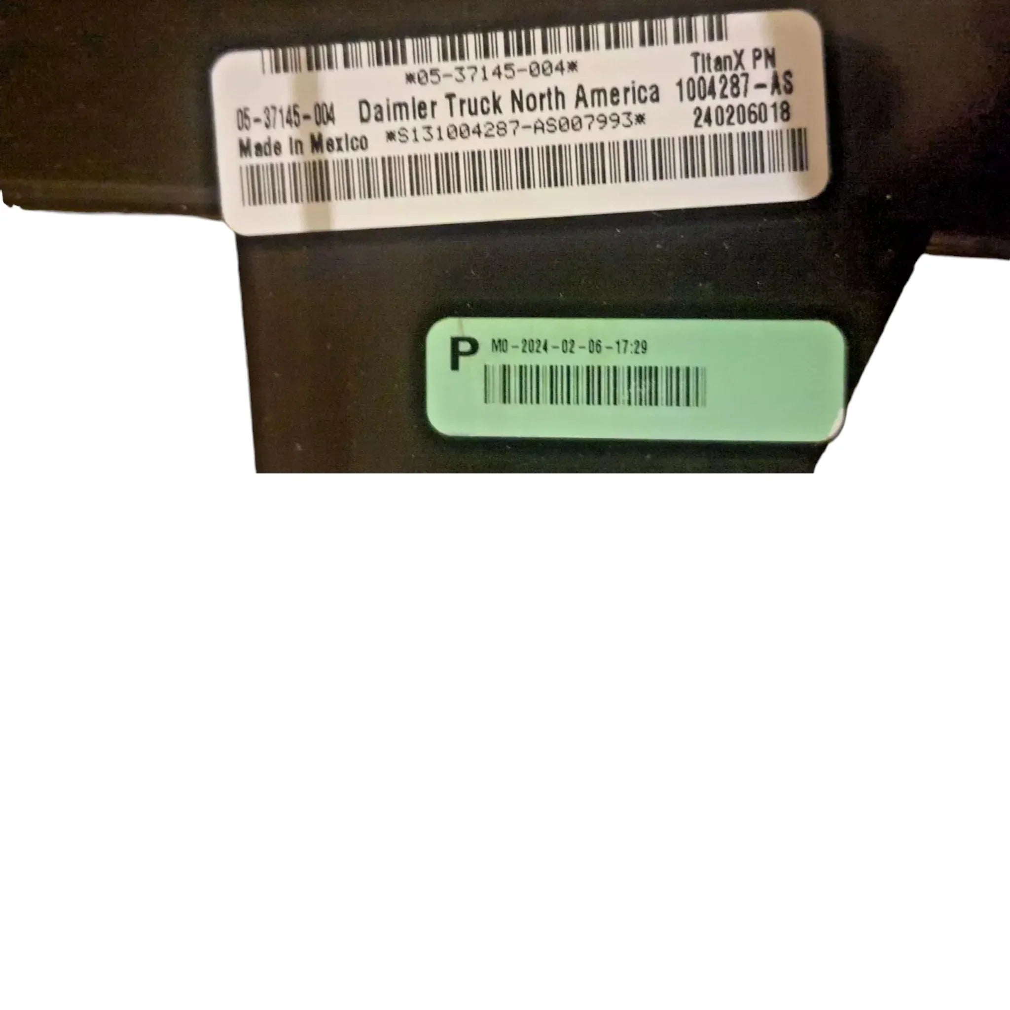 05-37145-004 Genuine Freightliner Radiator Assembly