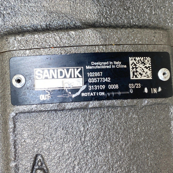 102867 Sandvik Hydraulic Pump - ADVANCED TRUCK PARTS