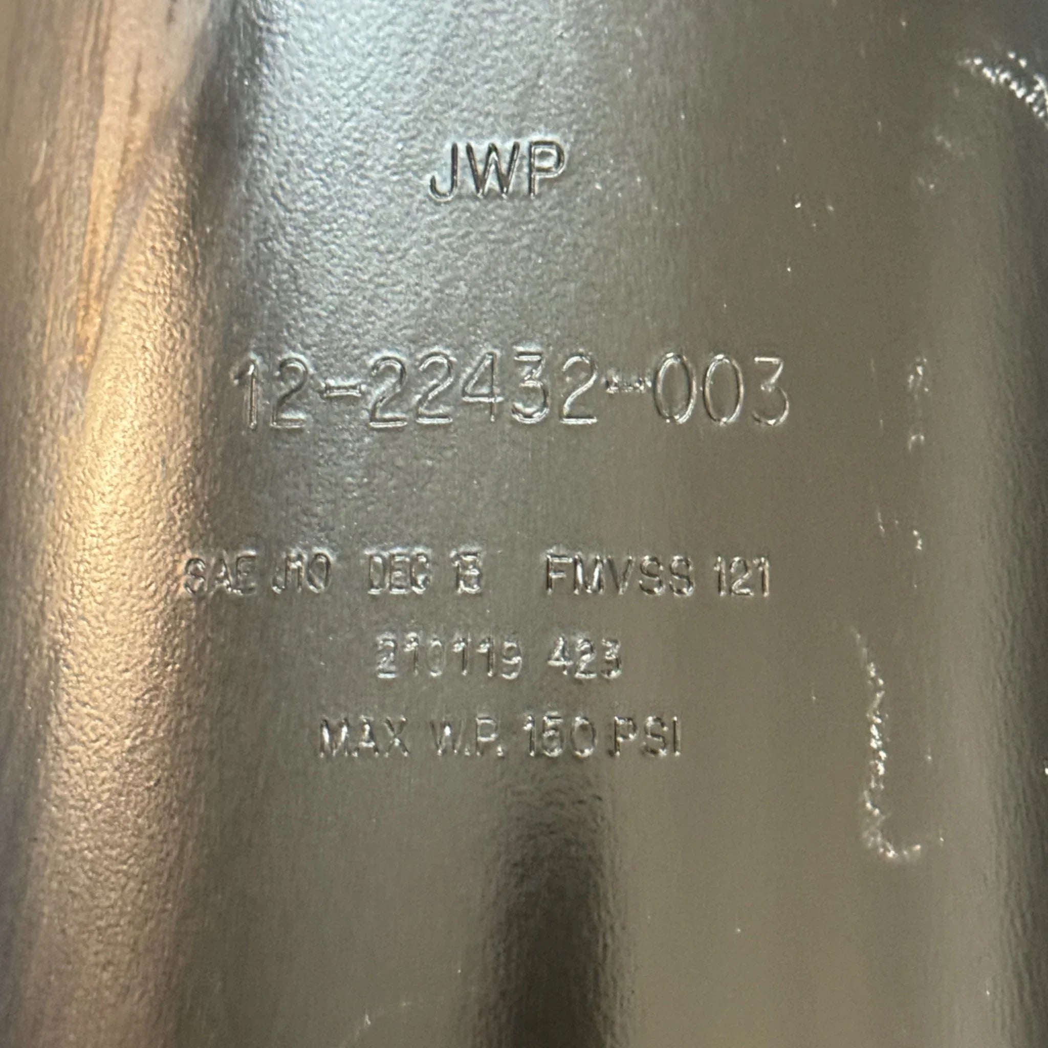 1222432003 Genuine Freightliner Air Tank