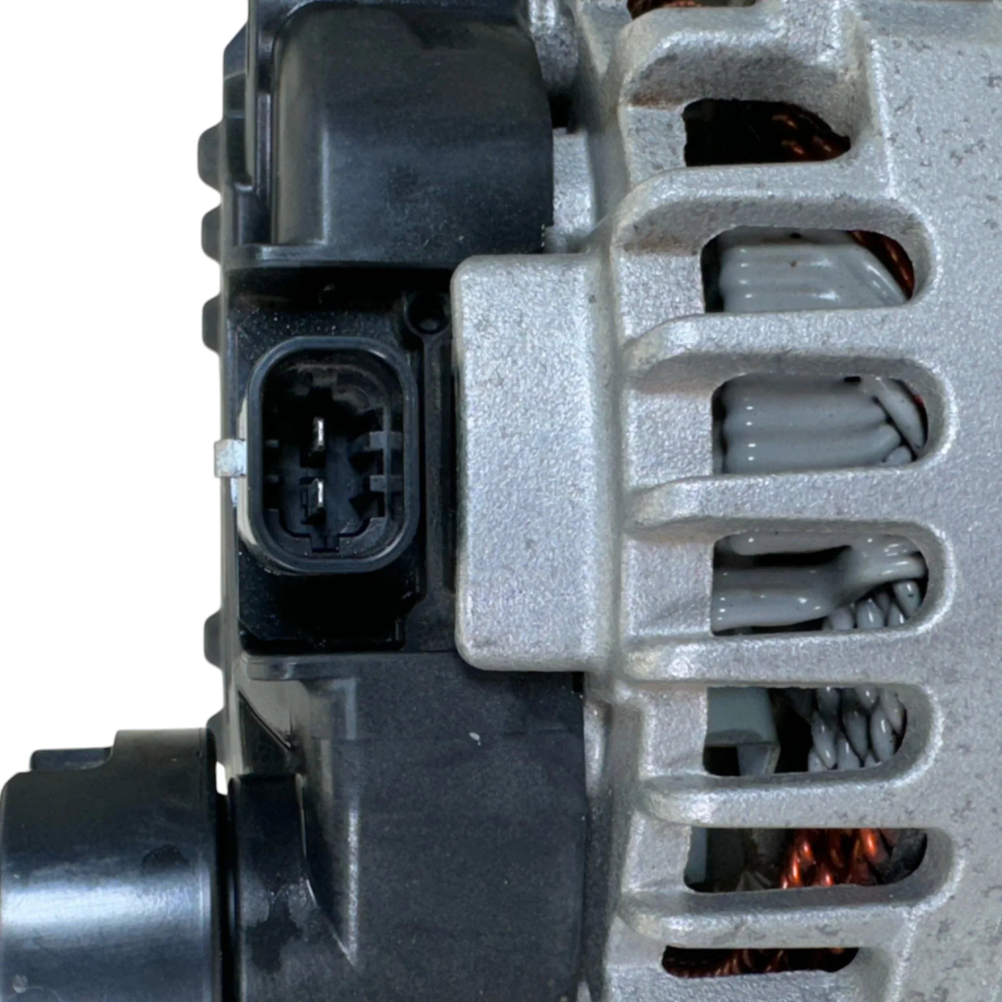 13539731 Genuine GM Alternator 12V 220A