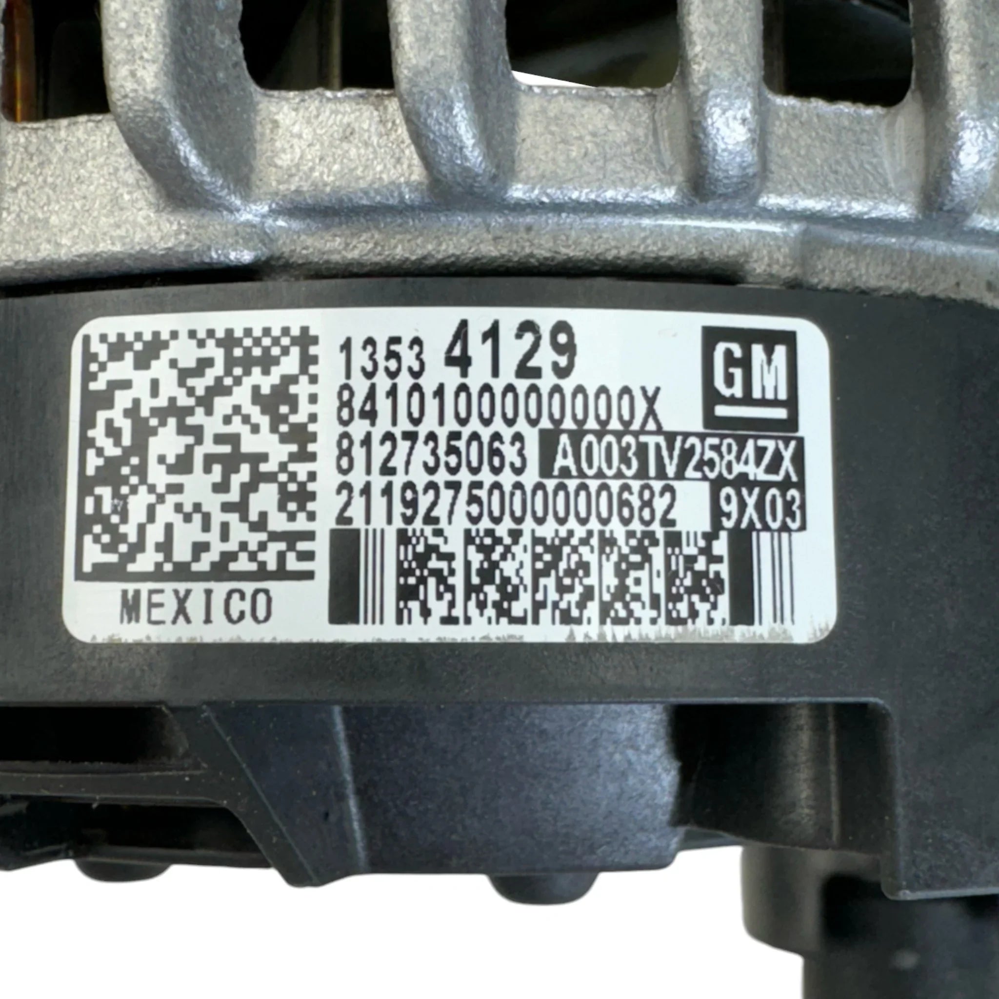 13539731 Genuine GM Alternator 12V 220A
