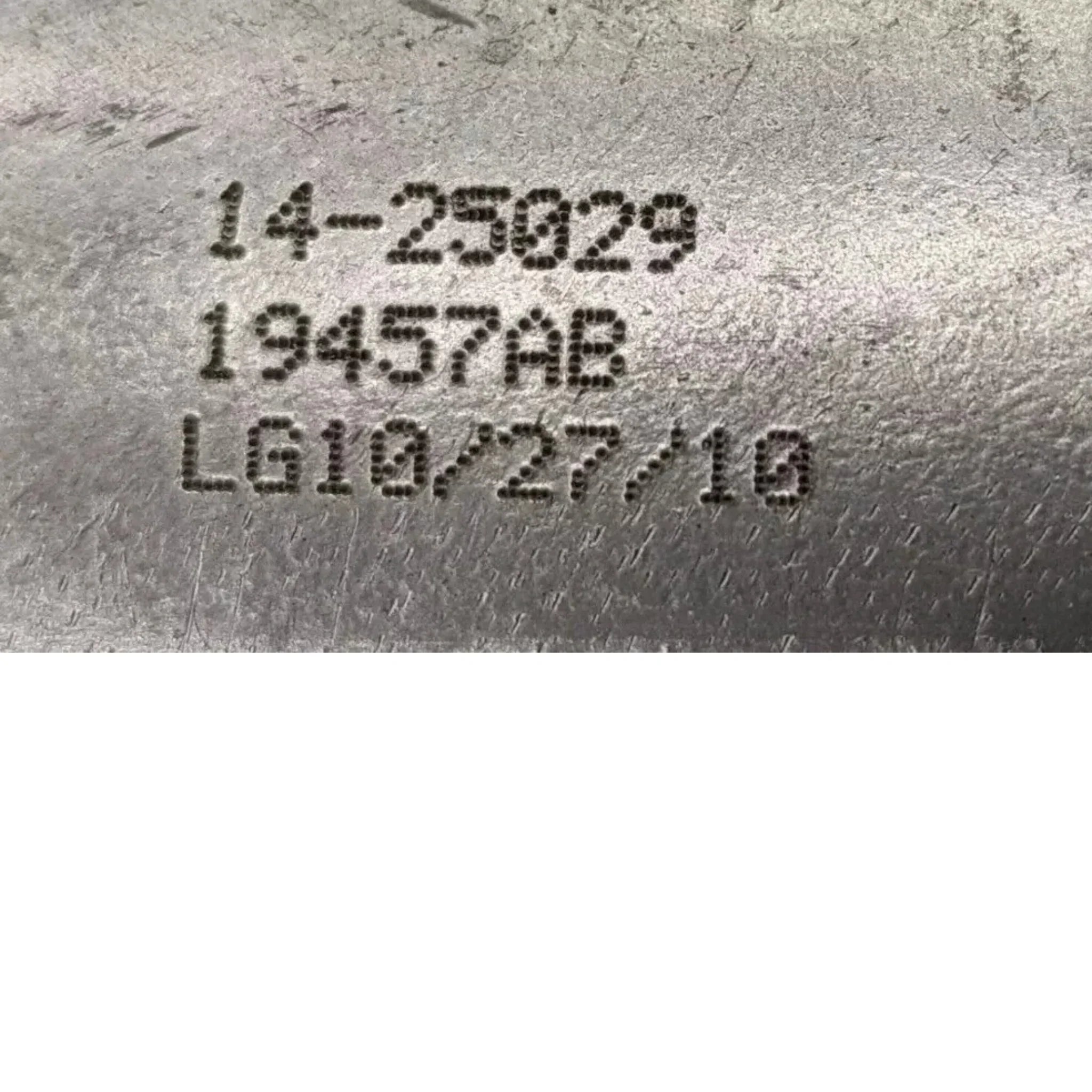 14-25029 Genuine Peterbilt Exhaust Pipe