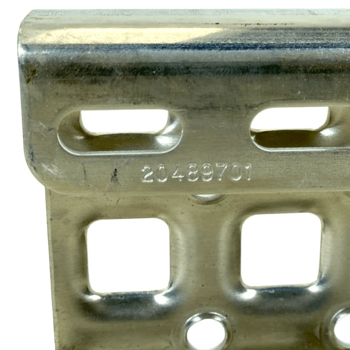 157-5502 Genuine Volvo Step 28.5"