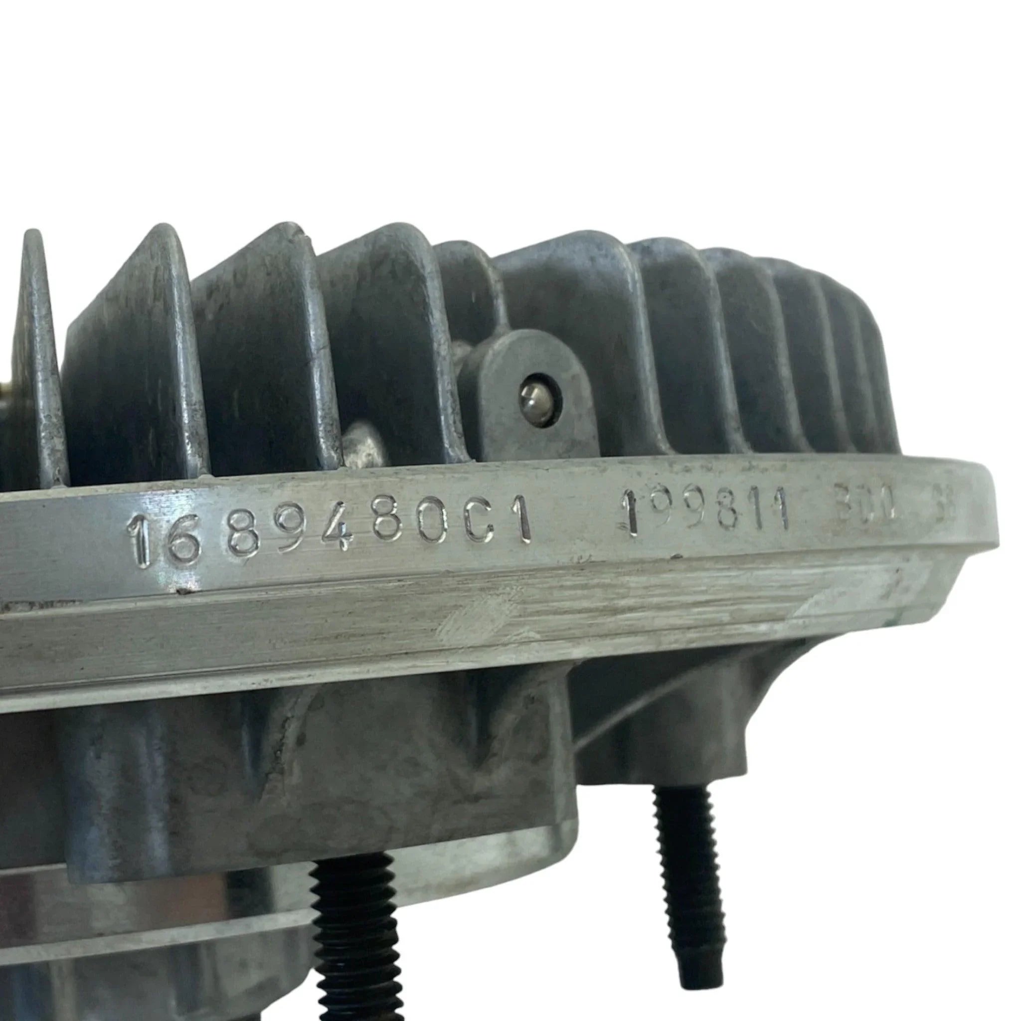 1689480C1 Genuine International Fan Clutch
