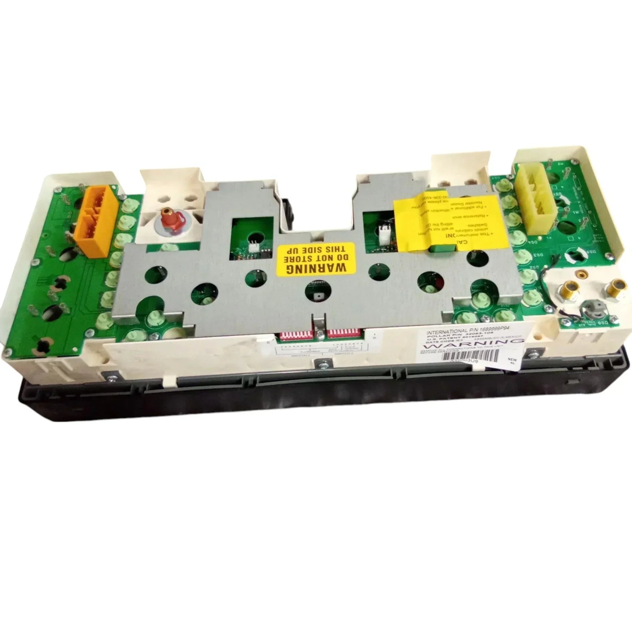 1689999P91 Genuine International Cluster