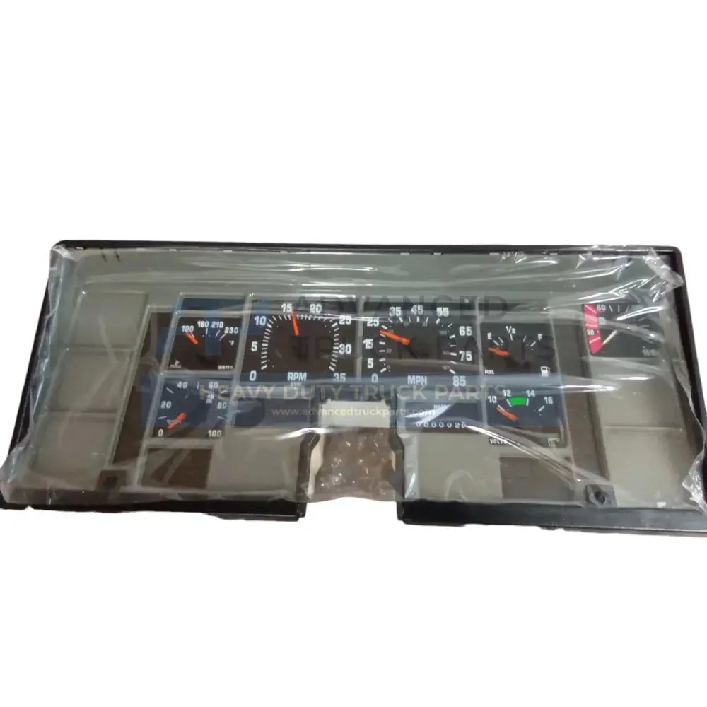 1689999P91 Genuine International Cluster