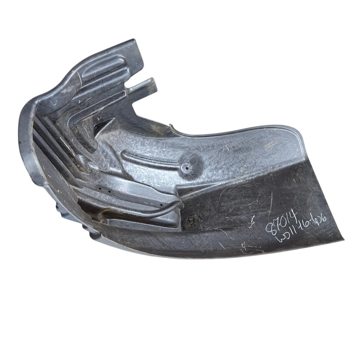 17-18298-009 Genuine Freightliner Right Side Half Fender