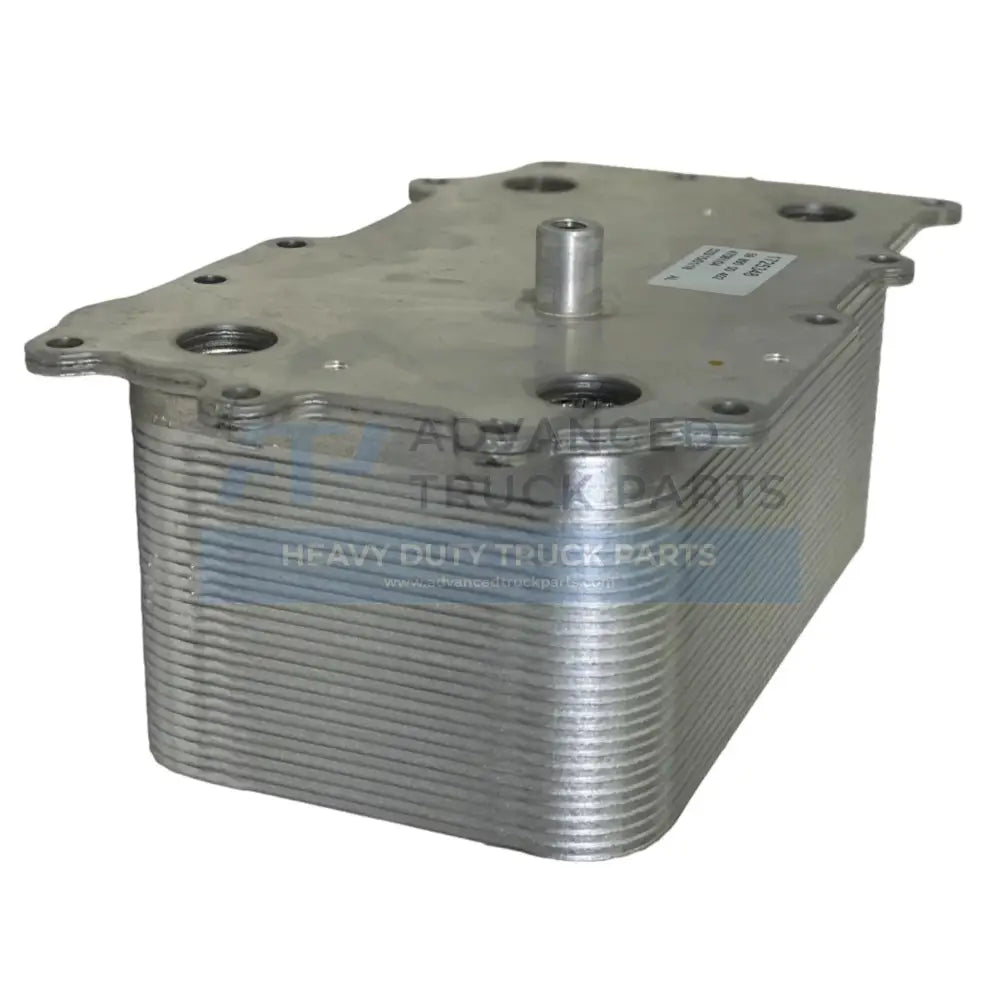 1780140PEX Genuine Paccar Engine Oil Cooler
