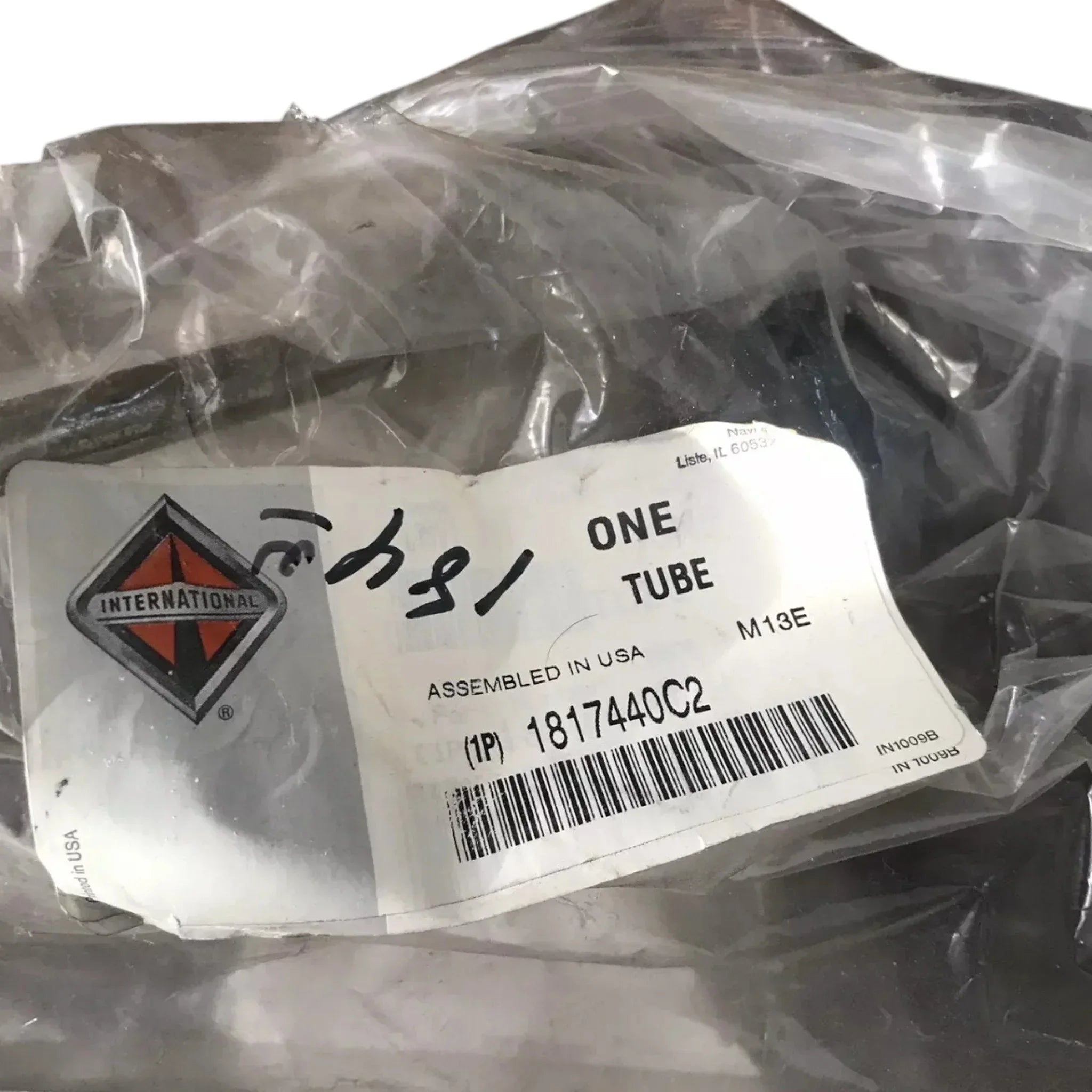 1817440C1 Genuine International Tube Assembly