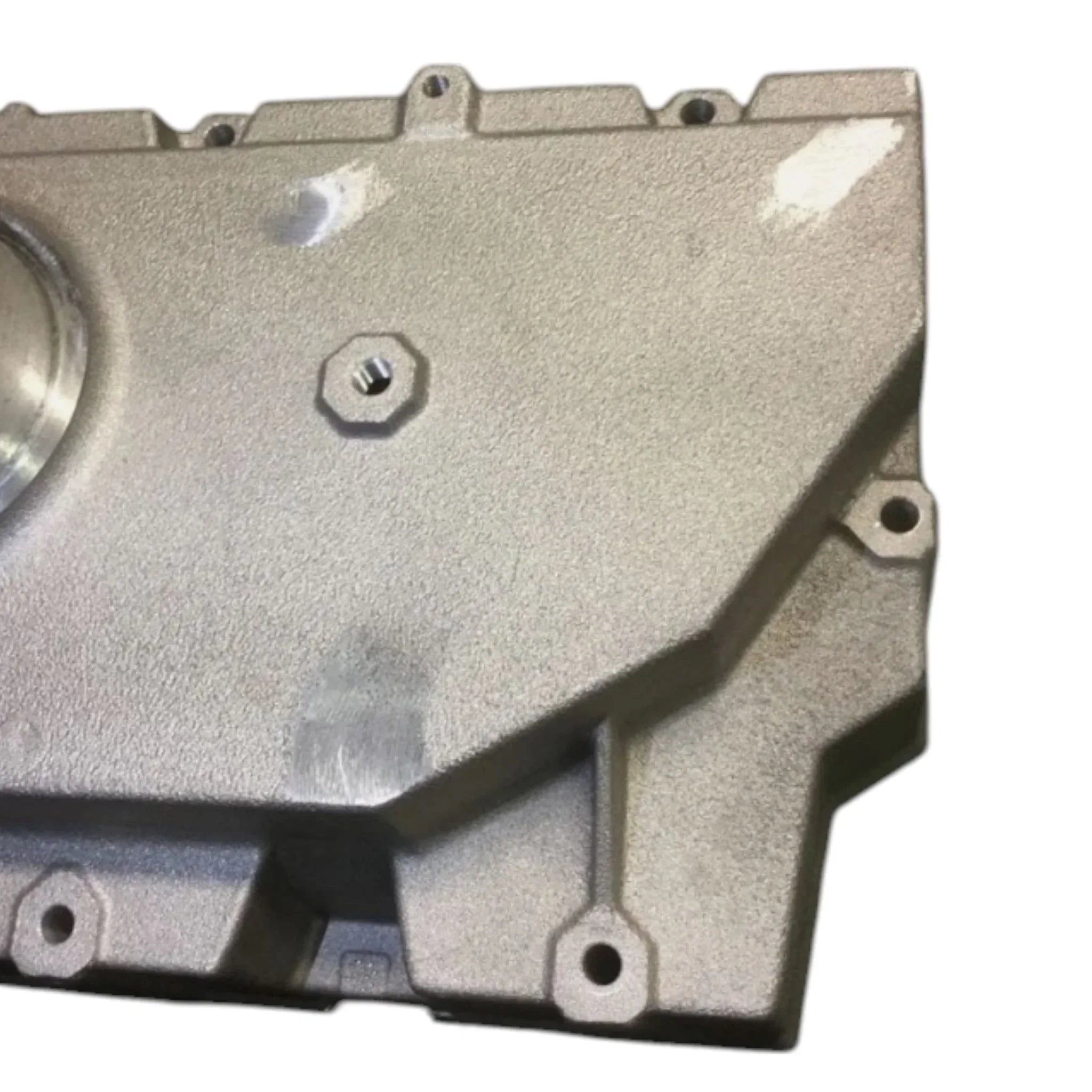 1824783C2 International Valve Cover