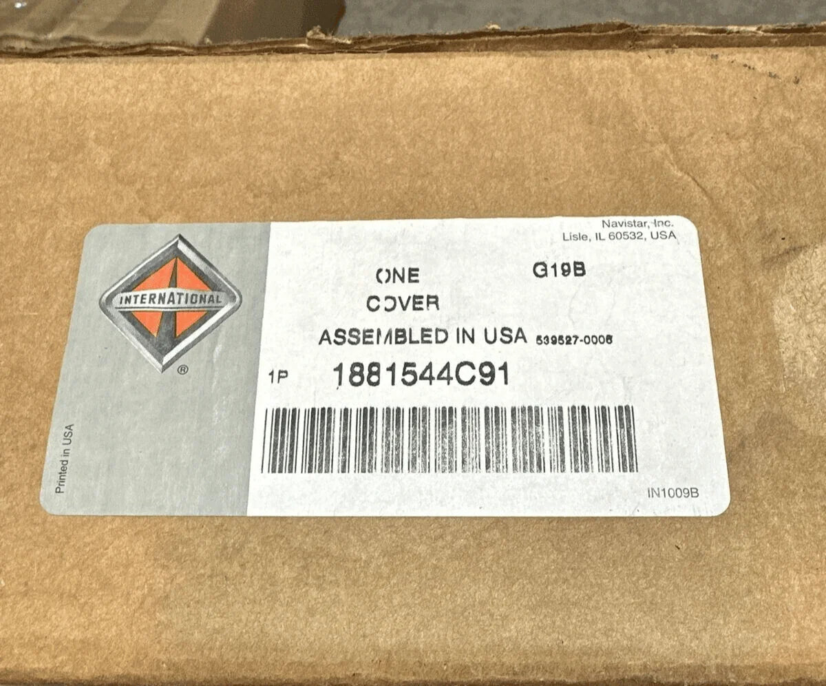 1841084C91 Genuine International Front Rear Half Cover G2