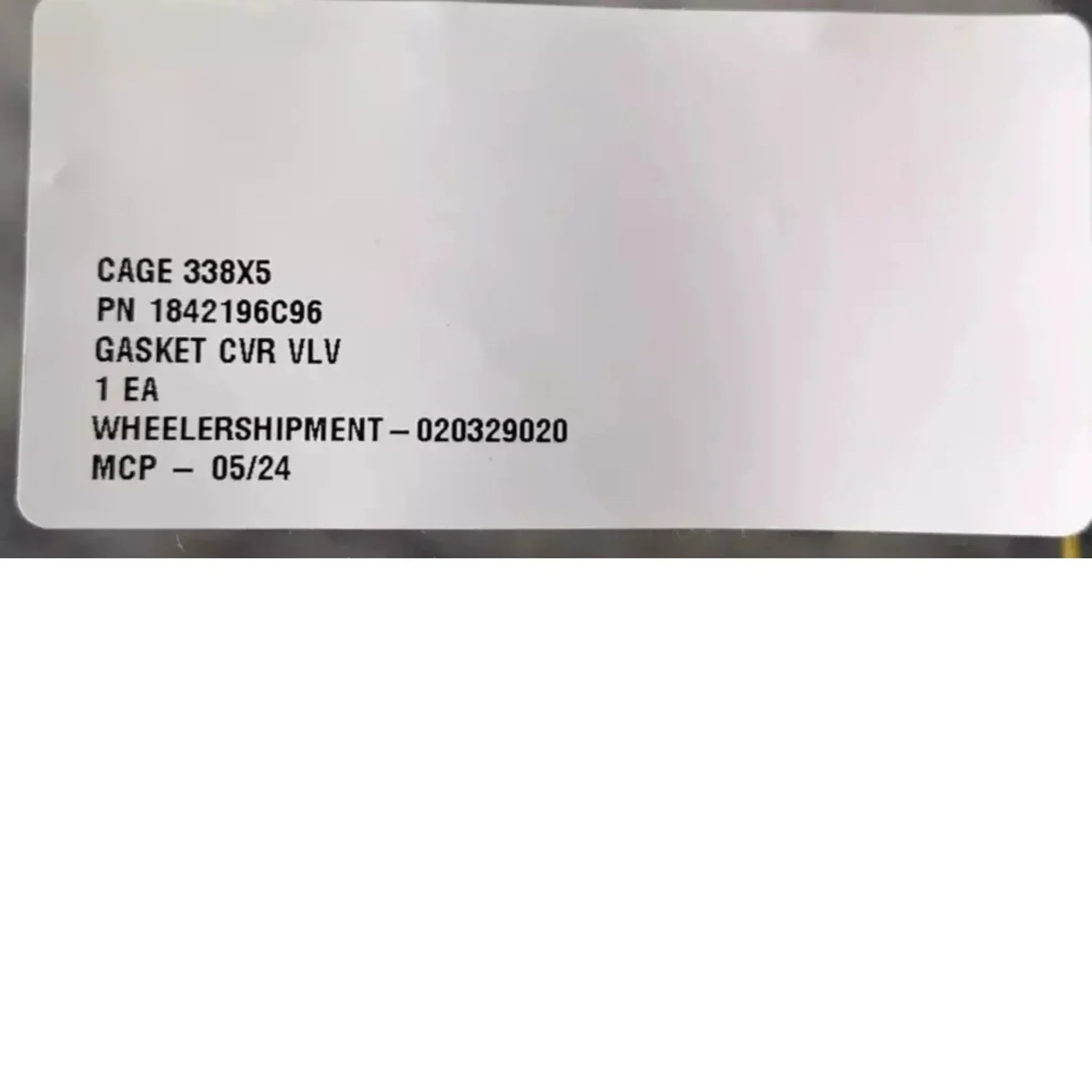 1842196C95 Genuine International Gasket Valve Assembly