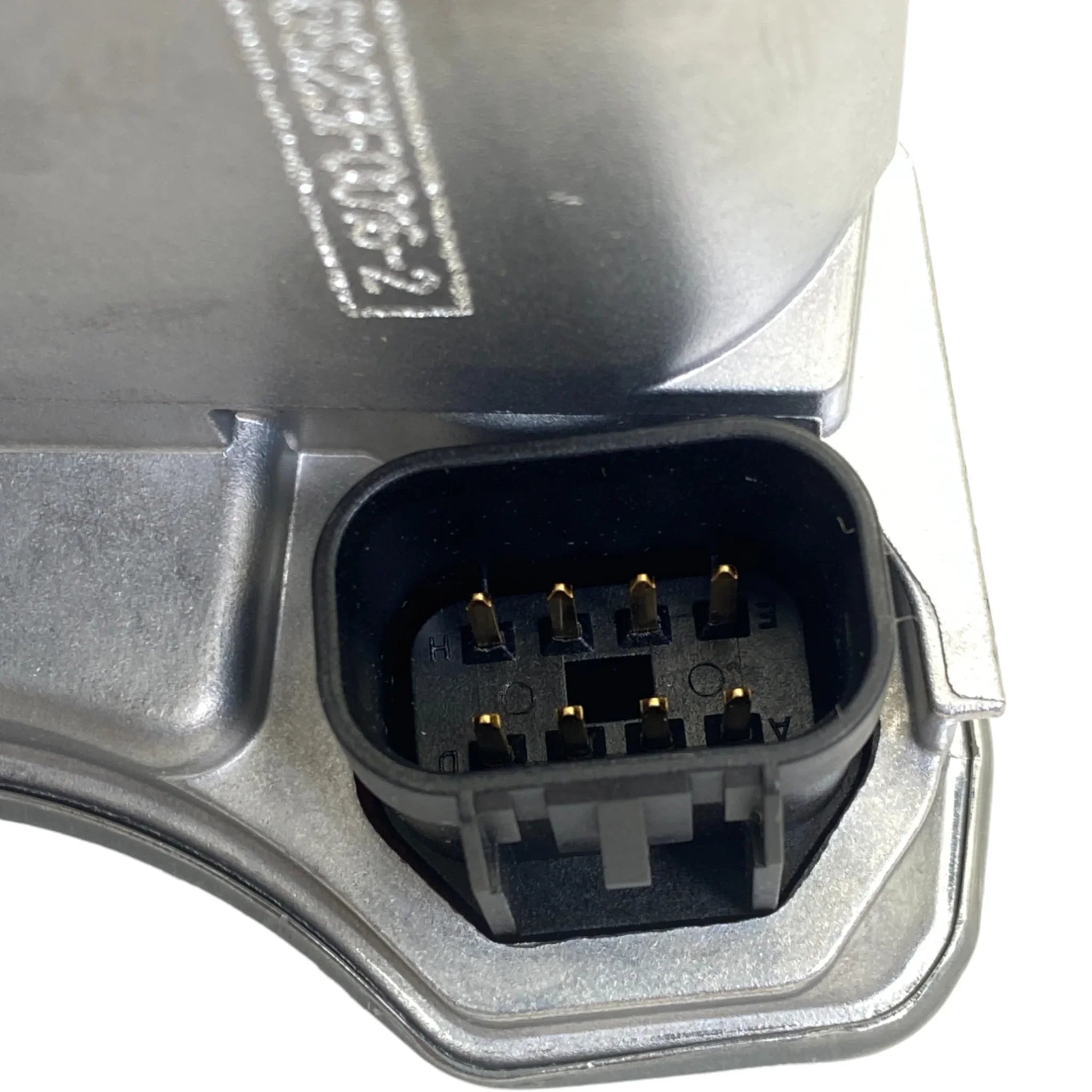 1872145C1 Genuine International Throttle Inlet Valve