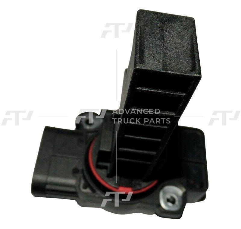 1881016C92 Genuine International Sensor Mass Air Flow For Maxforce