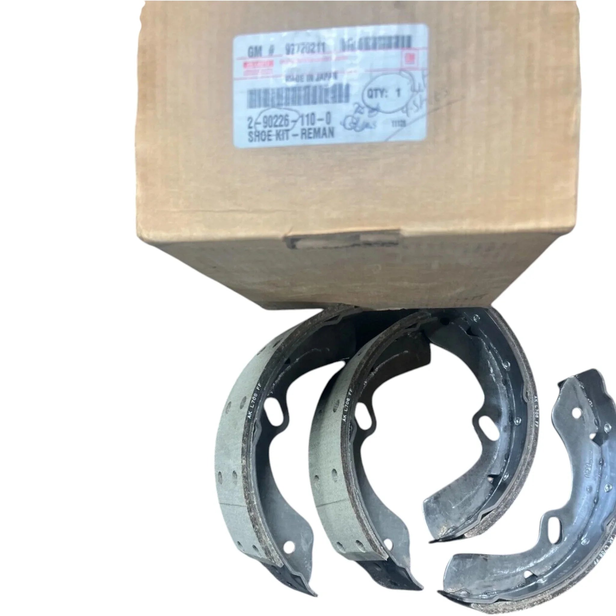 2-90226110-0 Genuine Isuzu Shoe Kit