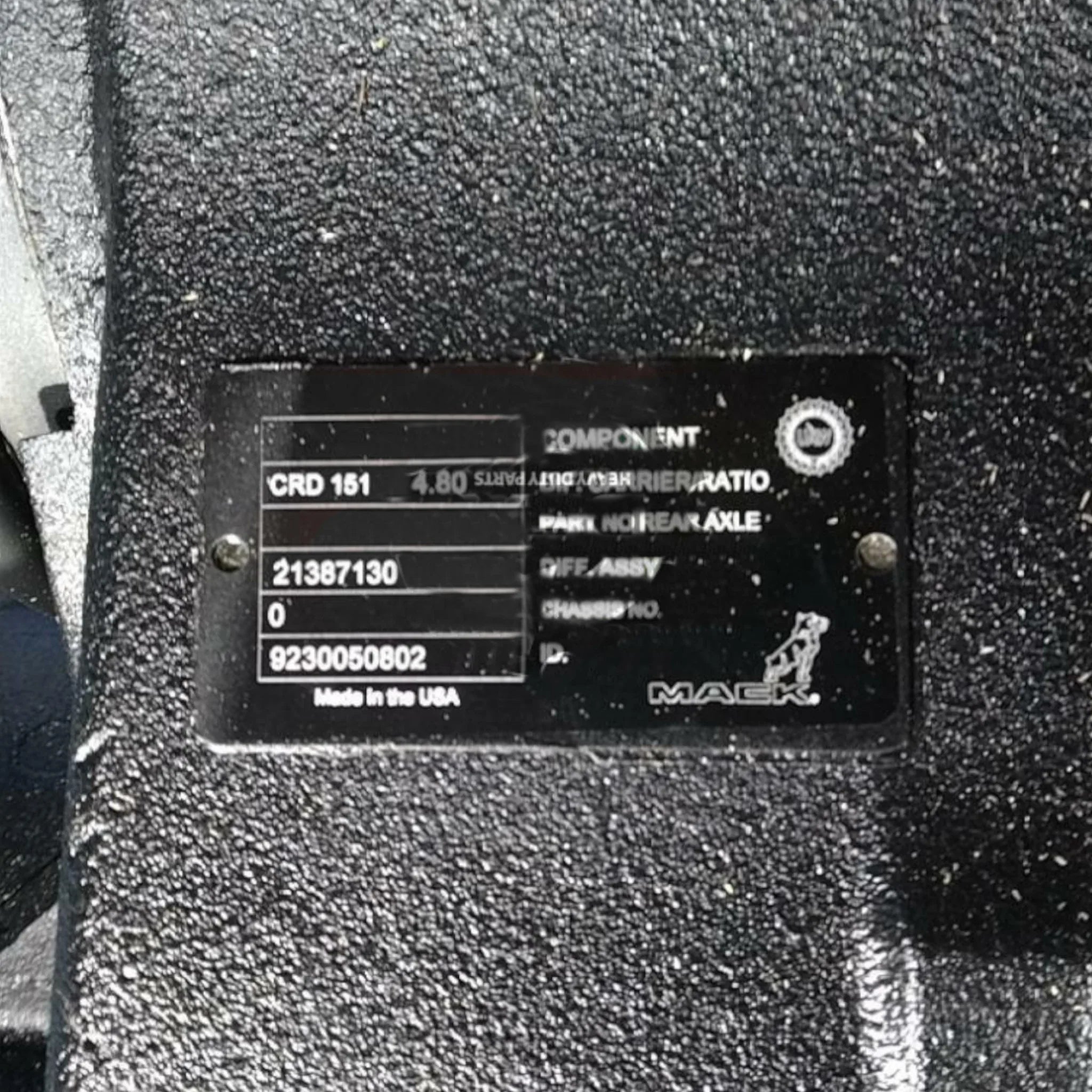 21387130 Genuine Mack Differential Carrier - Truck To Trailer