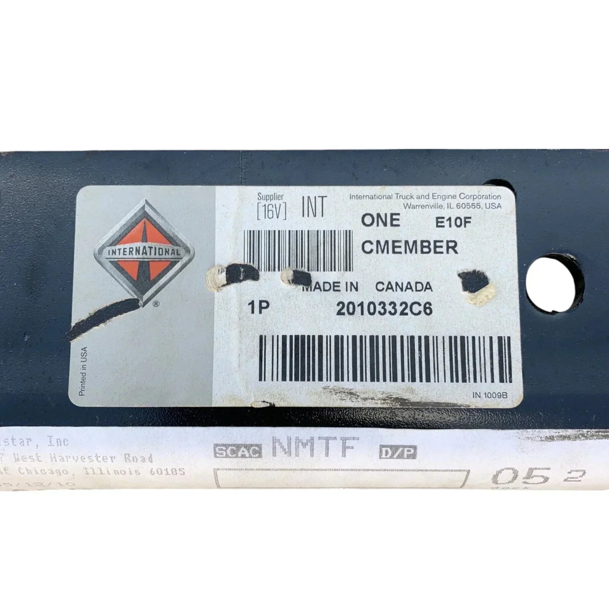 2010332C1 Genuine International Crossmember Engine Mounting