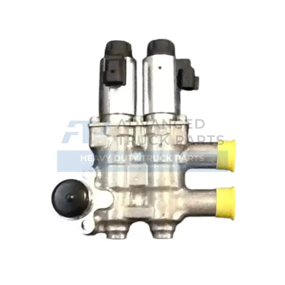 3014157C92 Genuine International Coolant Control Valve
