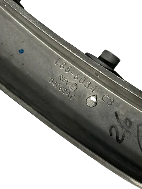 L856034 Genuine Paccar Fender Support