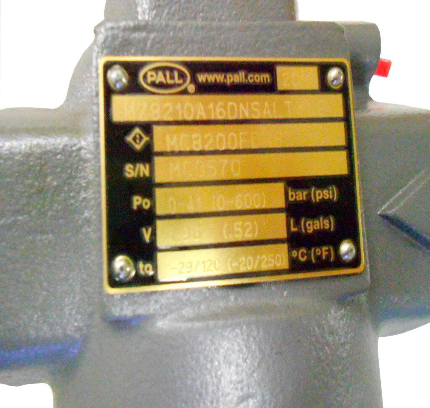 2033689C91 Genuine International Filter Transmission Oil*