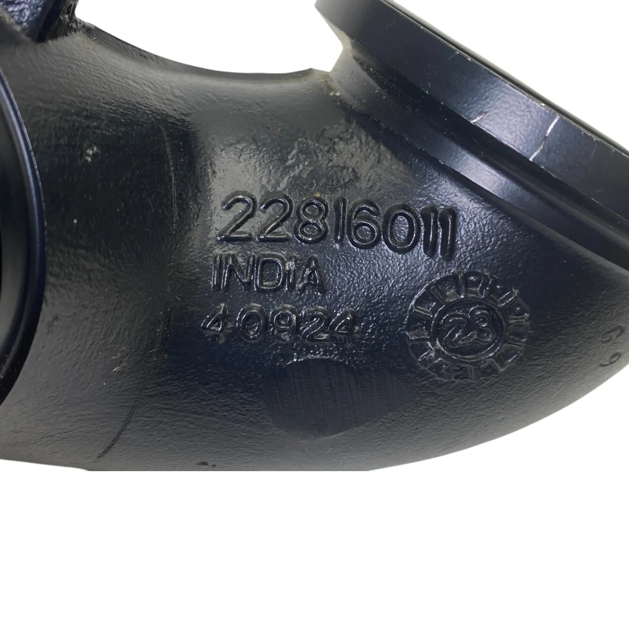 21069880 Genuine Volvo Pipe