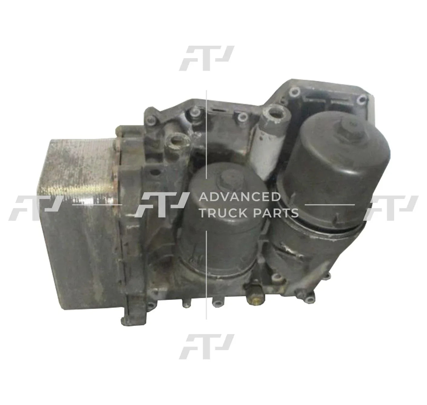 2121779Pe Genuine Paccar Oil Module For Mx13 Used