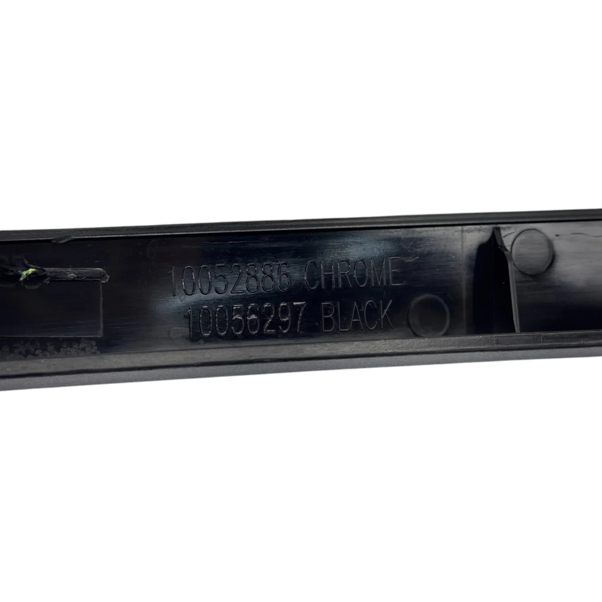 2128982030 Genuine Freightliner Bumper Grille Bezel