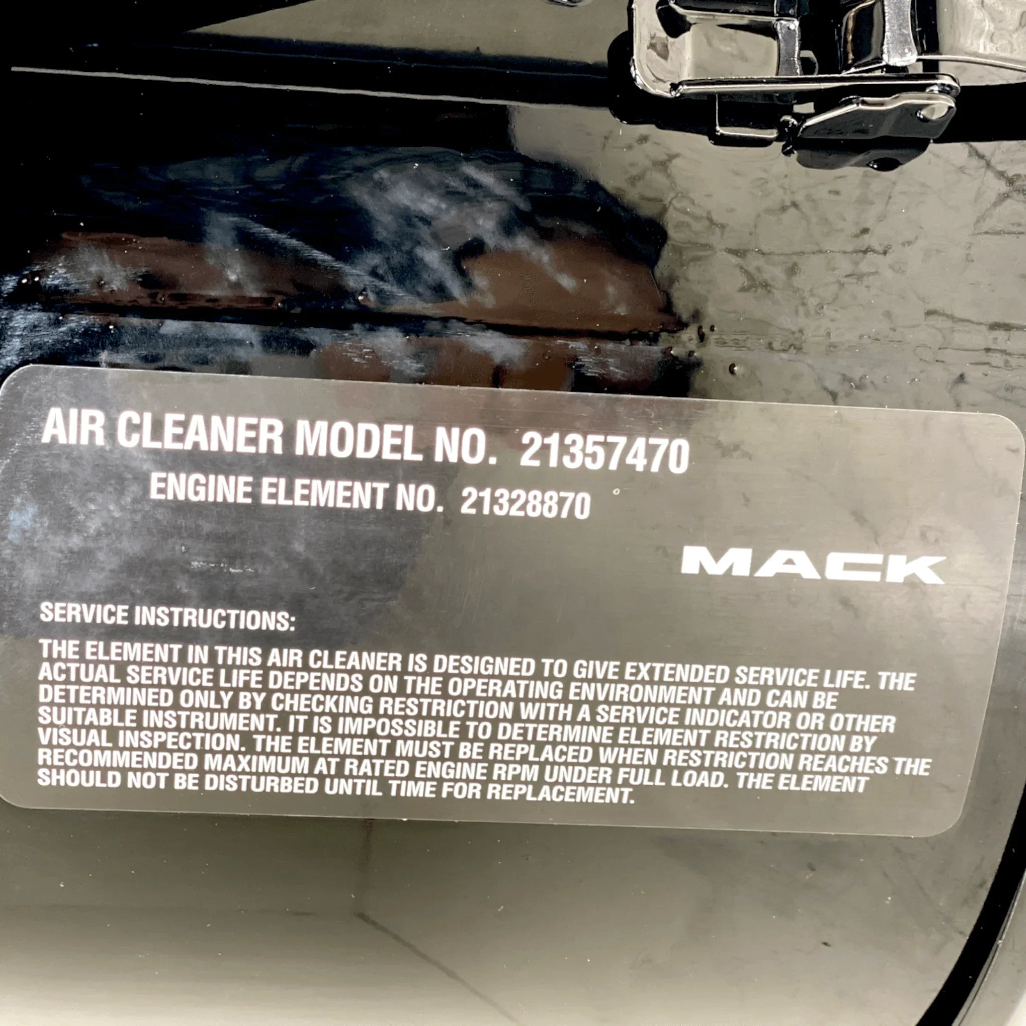 21357470 Genuine Mack Air Cleaner
