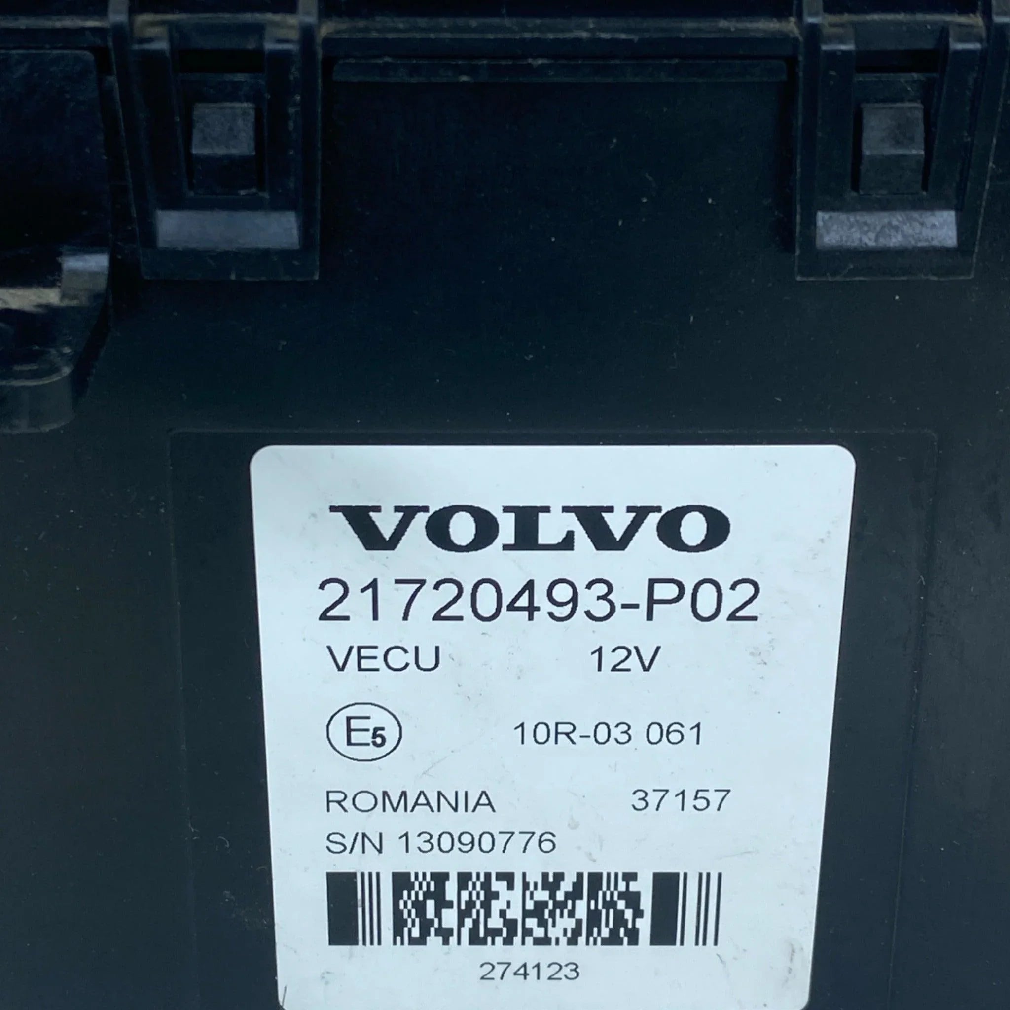 21720493 Genuine Volvo CECU Cab Control Module