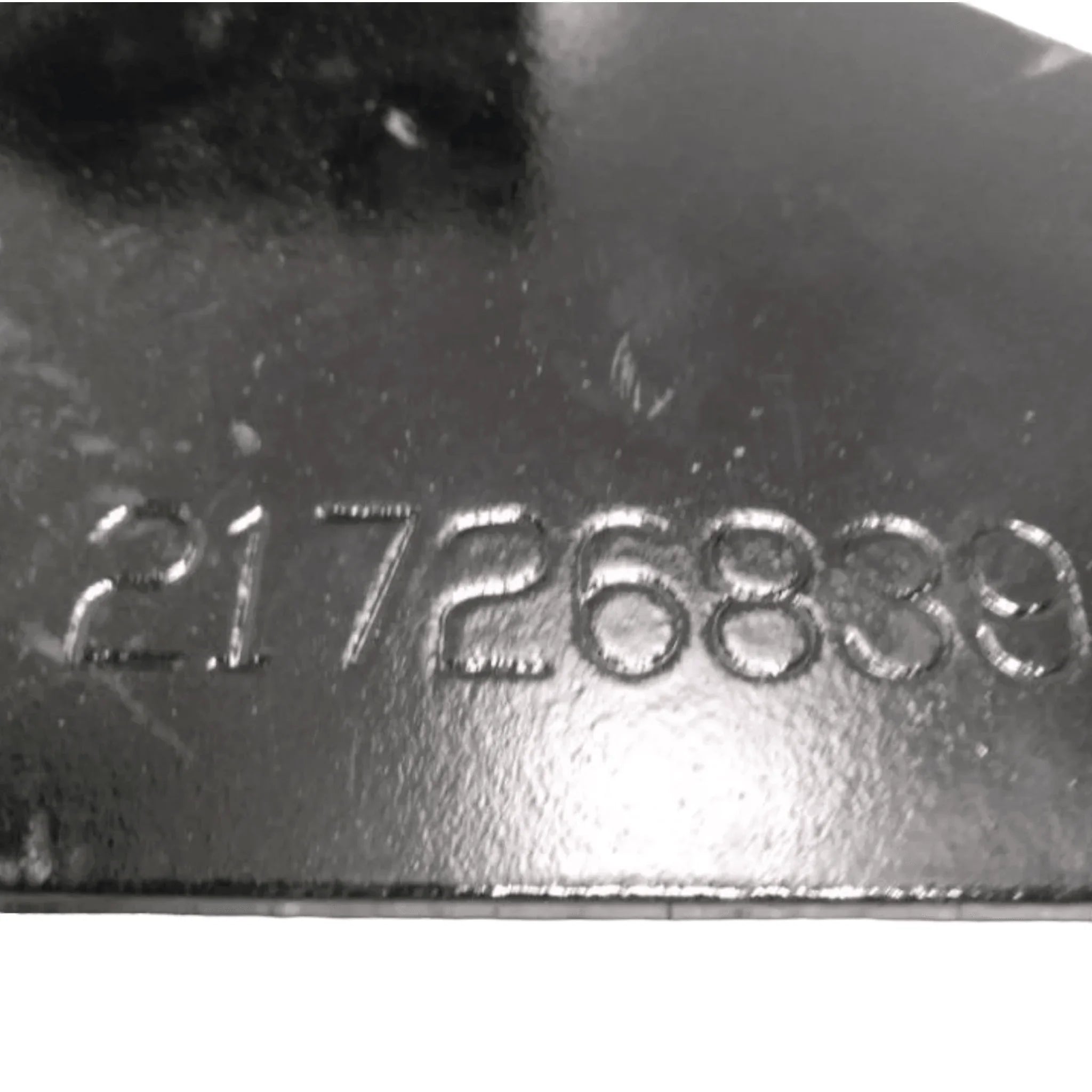 21726839 Genuine Mack Bracket - Truck To Trailer