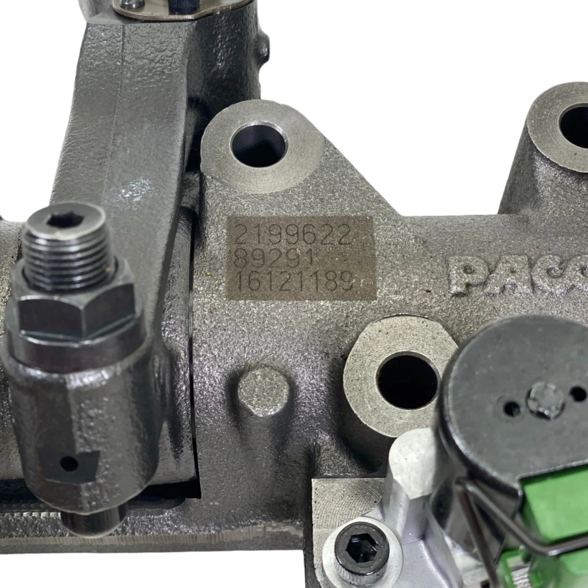 219400-01 Genuine Paccar Complete Rocker Arm Assembly