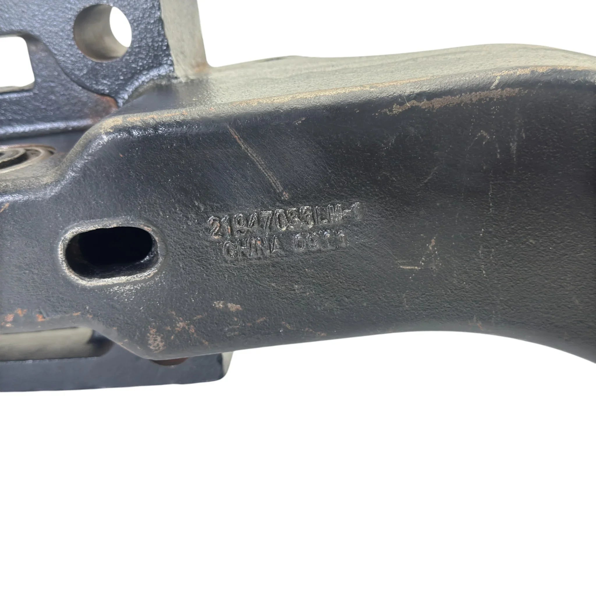 21947033 Genuine Mack Suspension Bracket