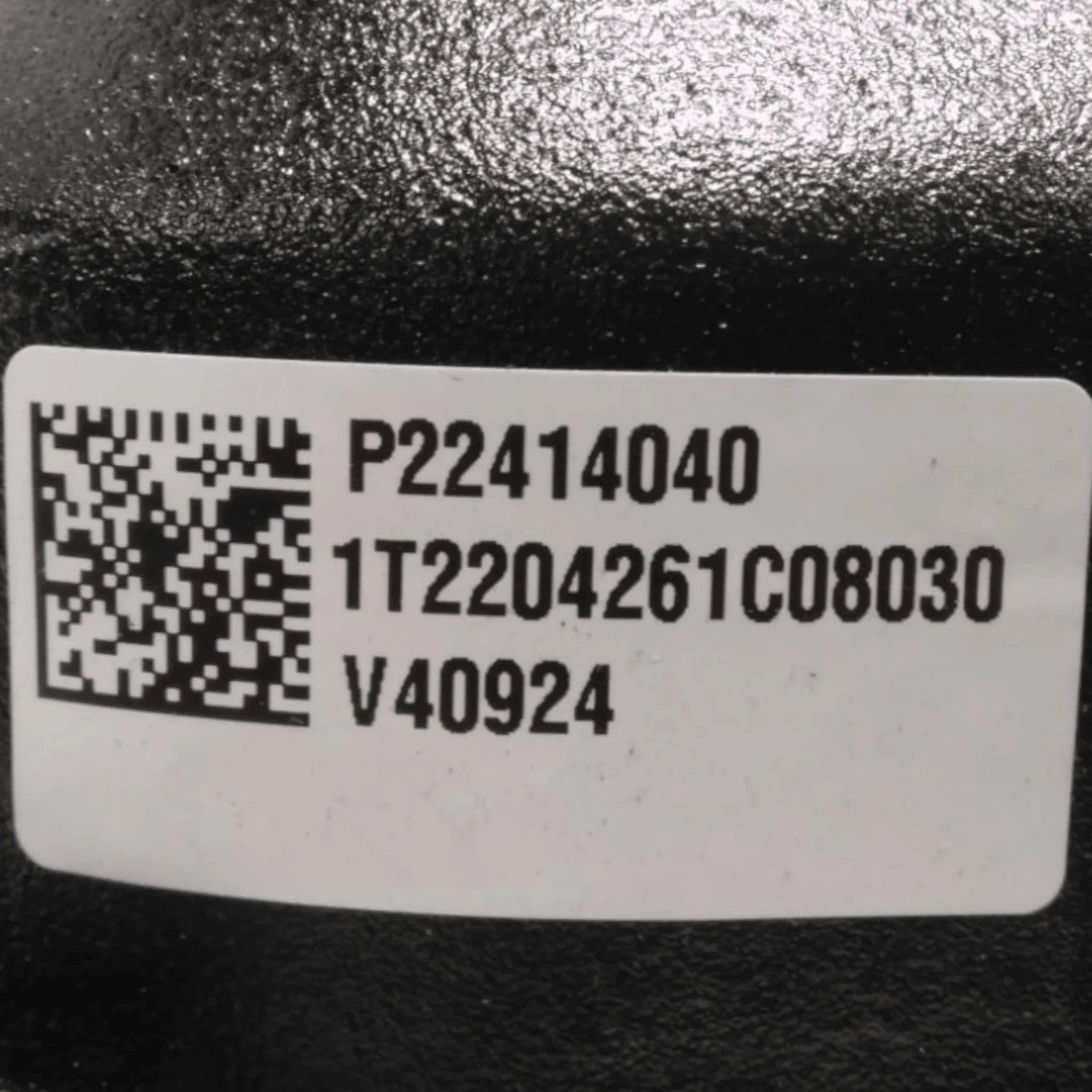22414040 Genuine Volvo Mixing Chamber - Truck To Trailer