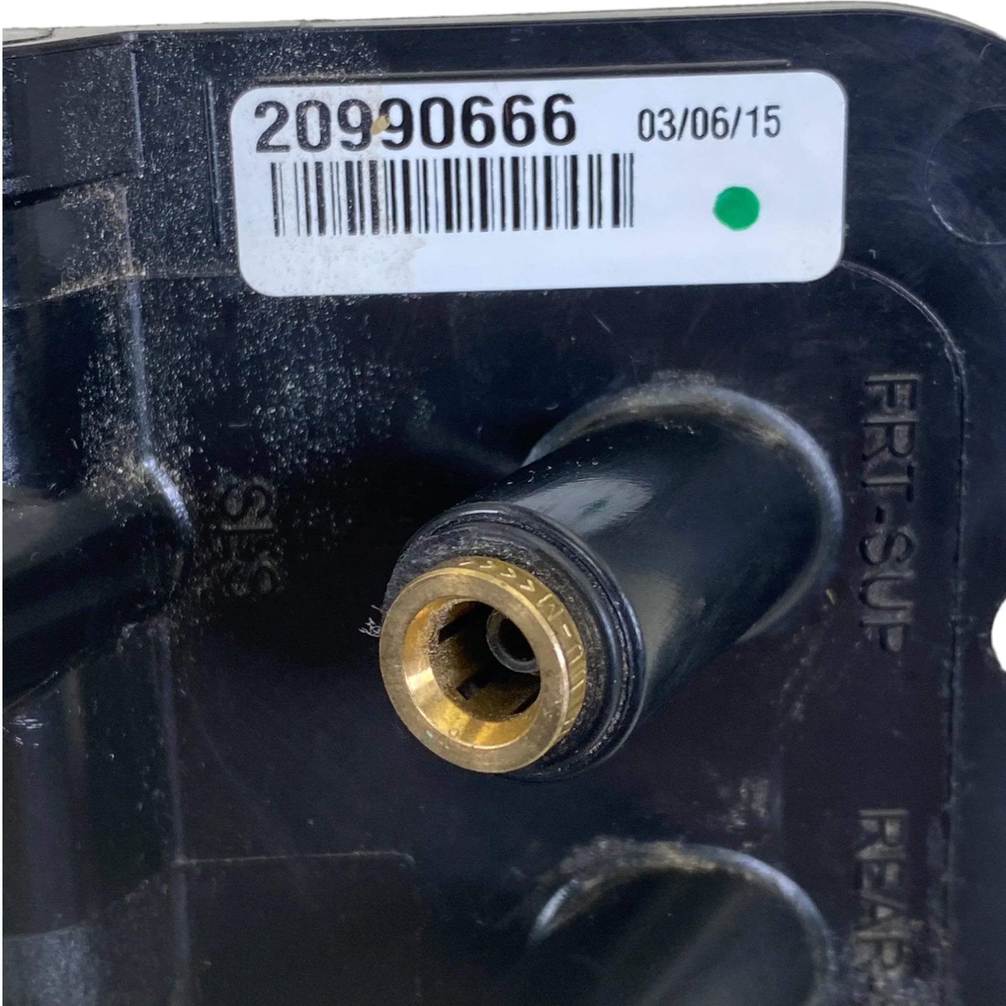 22646189 Genuine Volvo Air Manifold