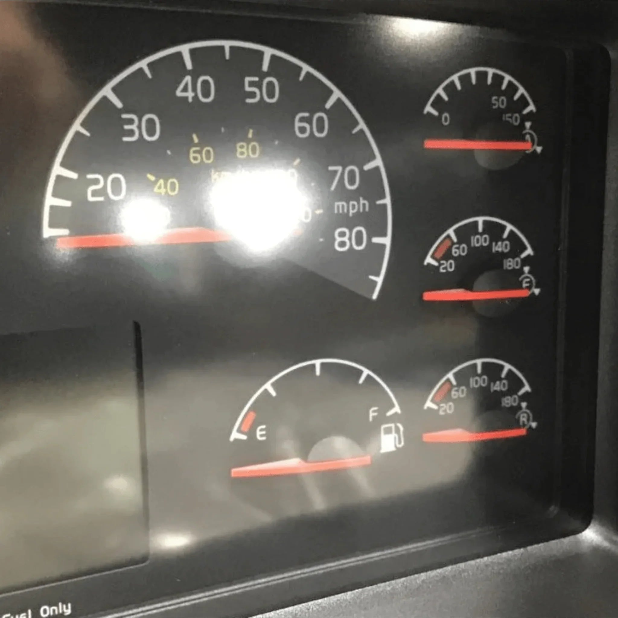 22805593 Genuine Volvo Instrument Cluster - Truck To Trailer
