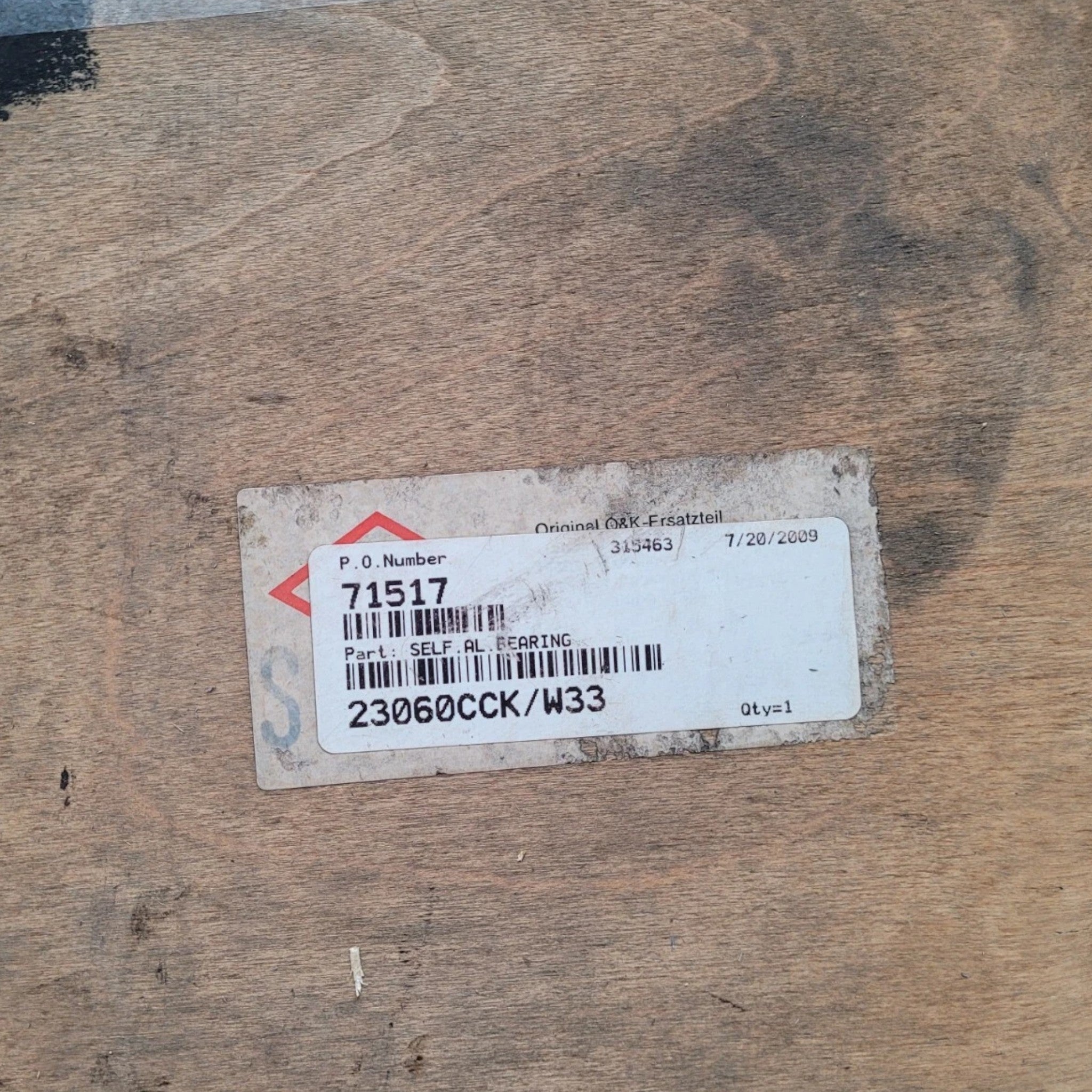 23060CCK/W33 Genuine SKF Spherical Roller Bearing