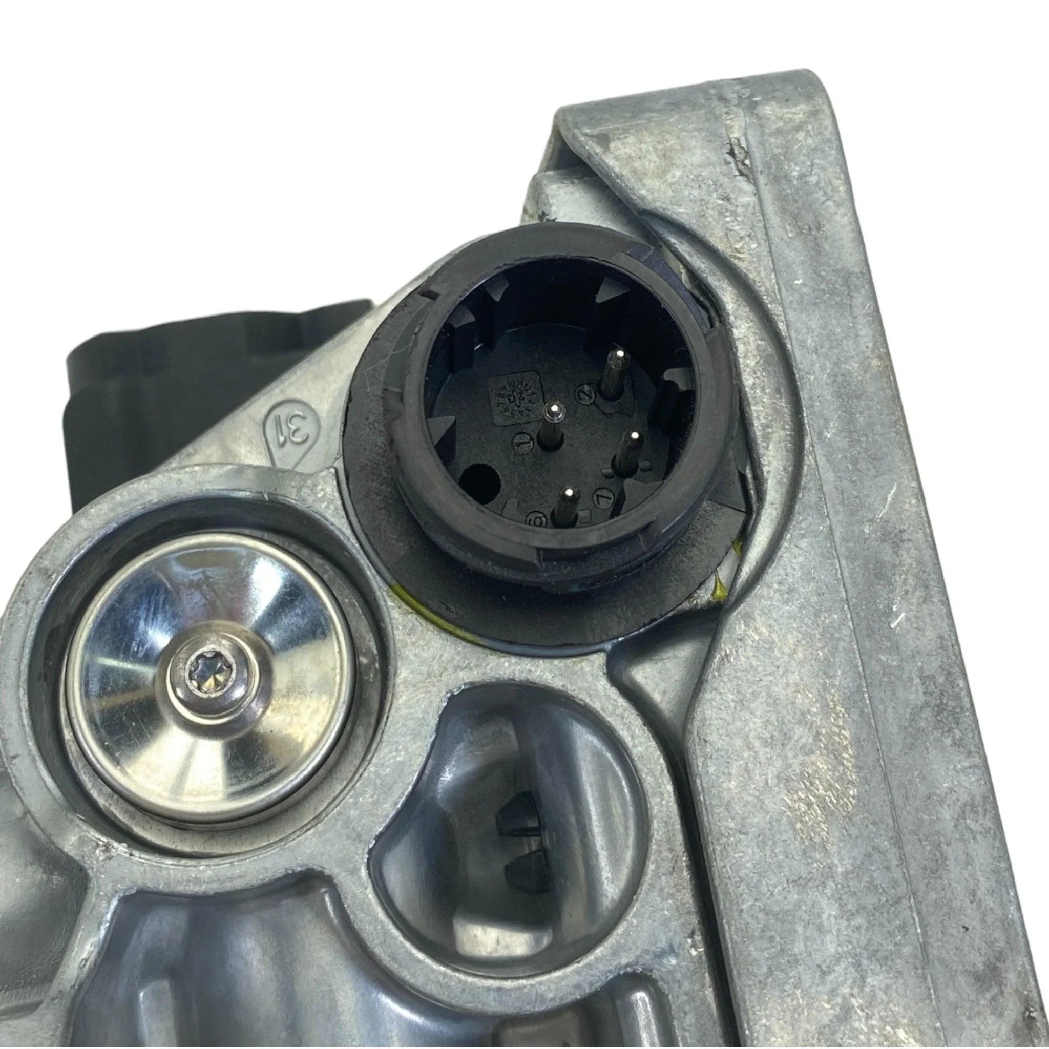 23490065 Genuine Volvo Air Valve