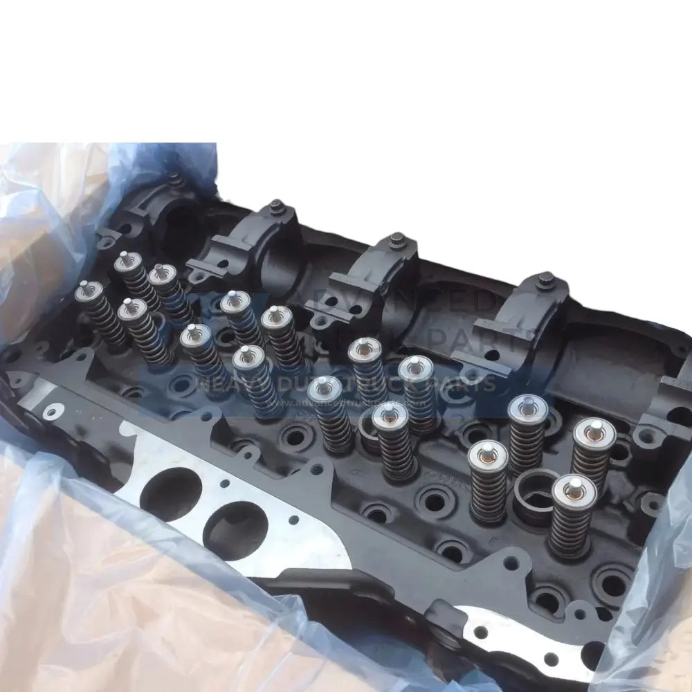 23511352 Genuine Detroit Diesel Engine Cylinder Head