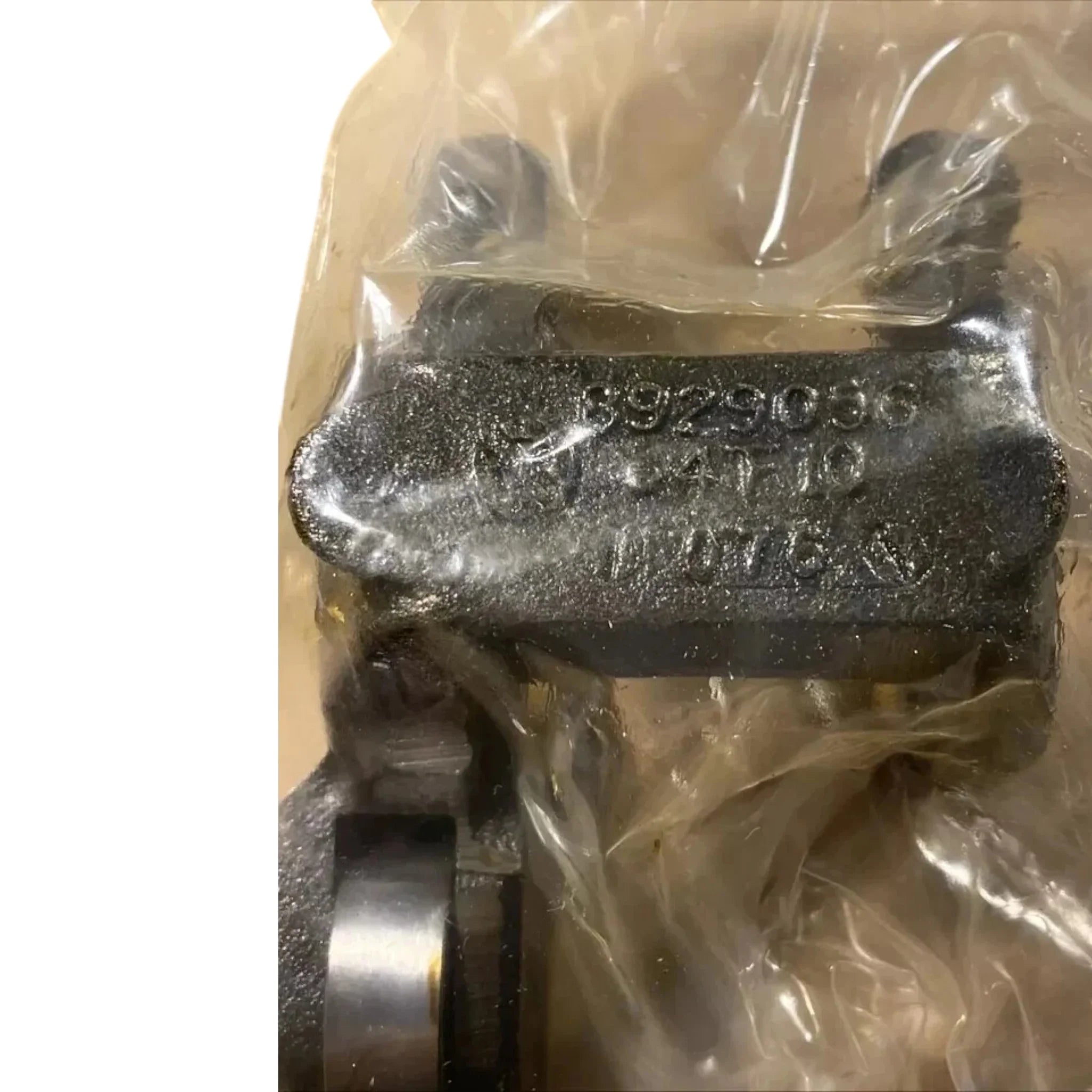 DDER23532937 Genuine Detroit Diesel Intake Rocher Arm