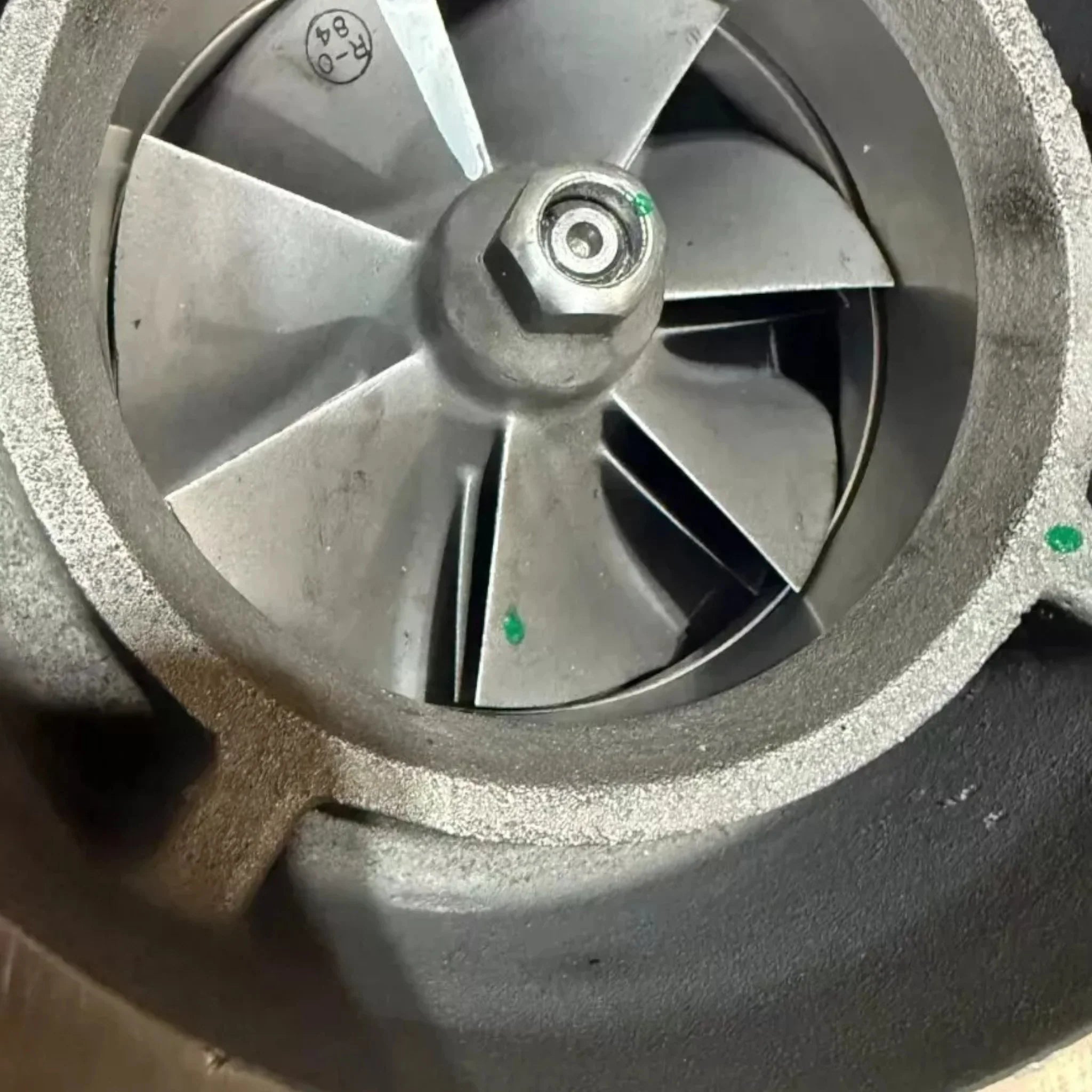 DDEE23529000 Genuine Detroit Diesel Turbocharger