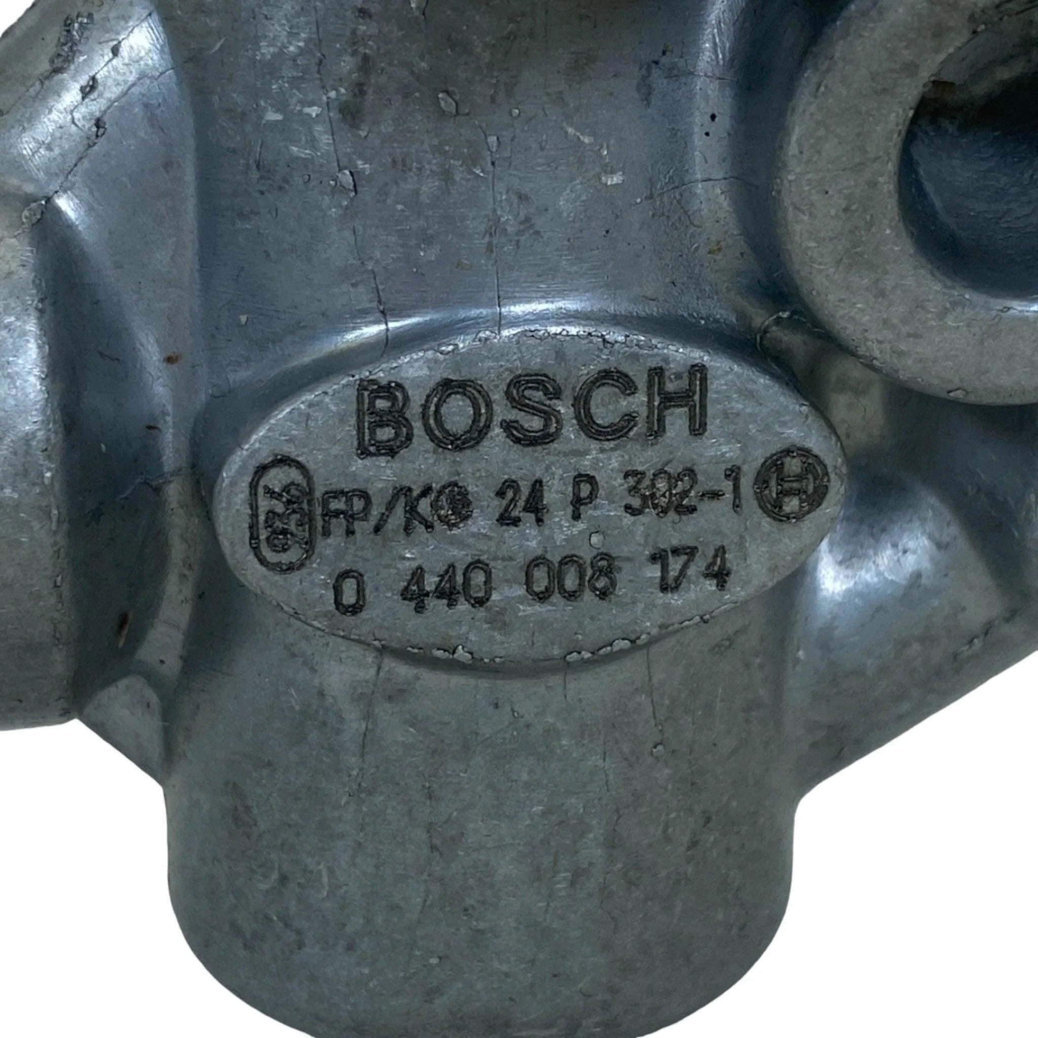 2511369C91 Genuine International Low Pressure Fuel Pump