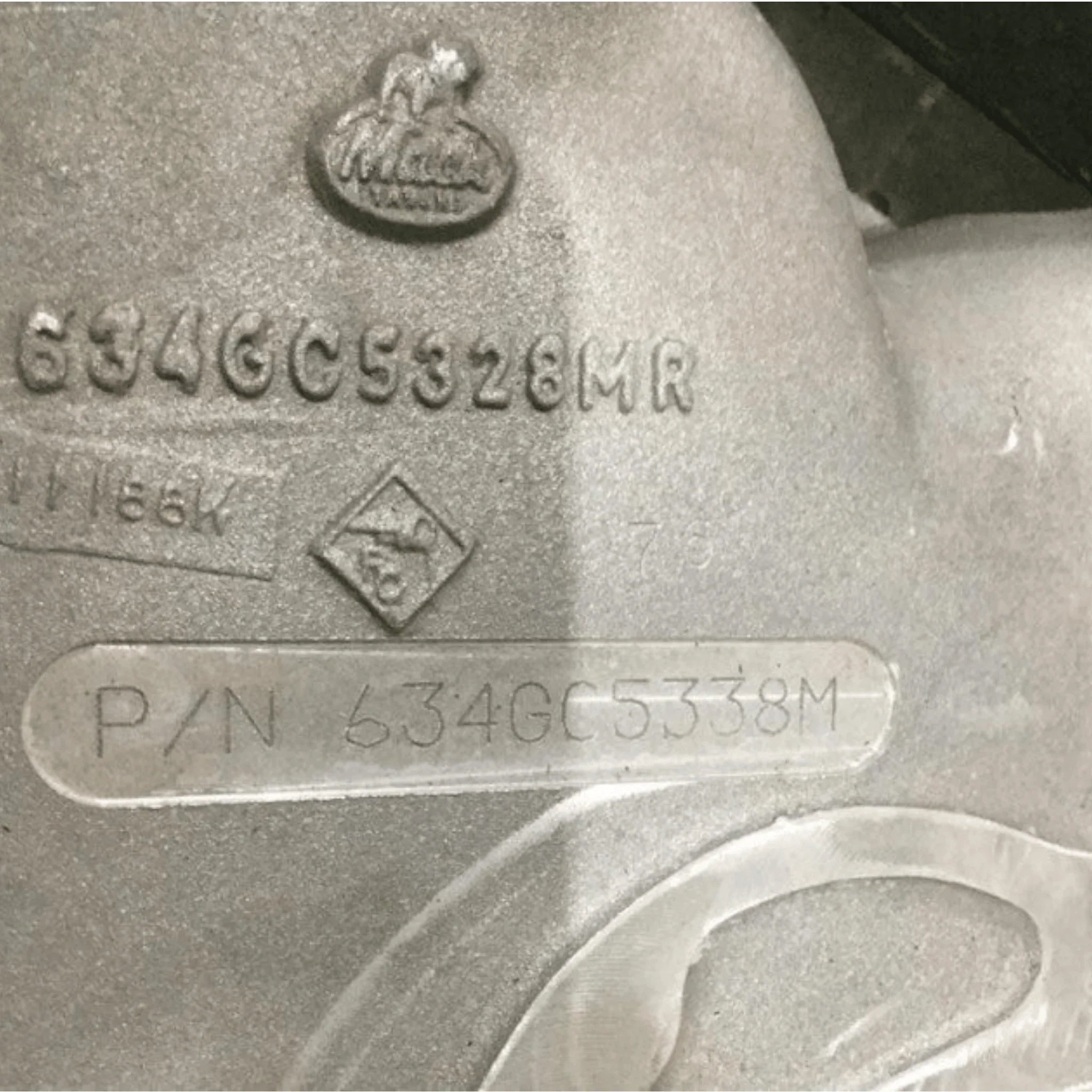 25133986 Genuine Volvo/Mack Housing - Truck To Trailer