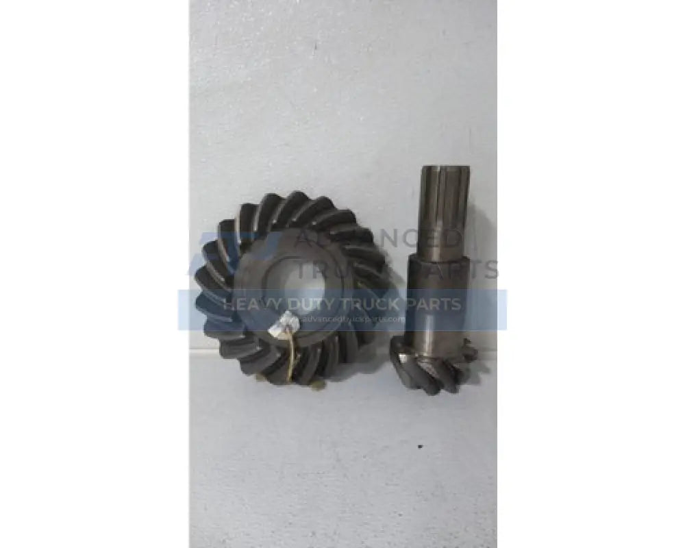 25502891 Genuine Mack Gear Set