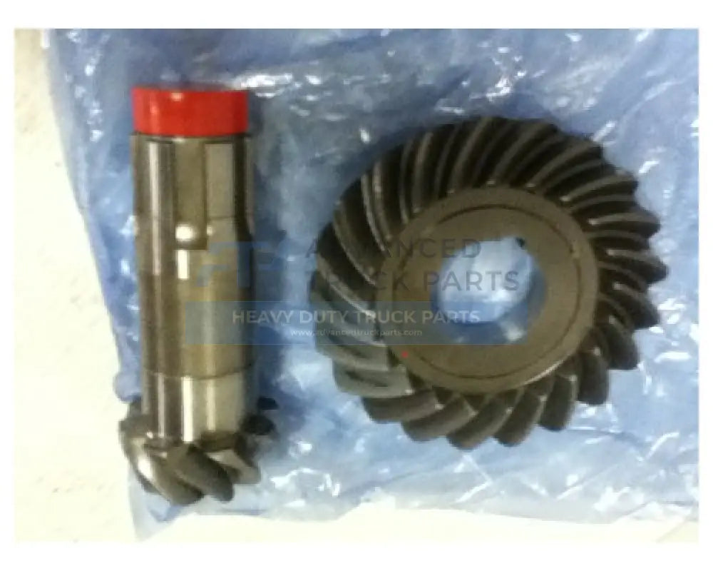 25503075 Genuine Mack Gear Set